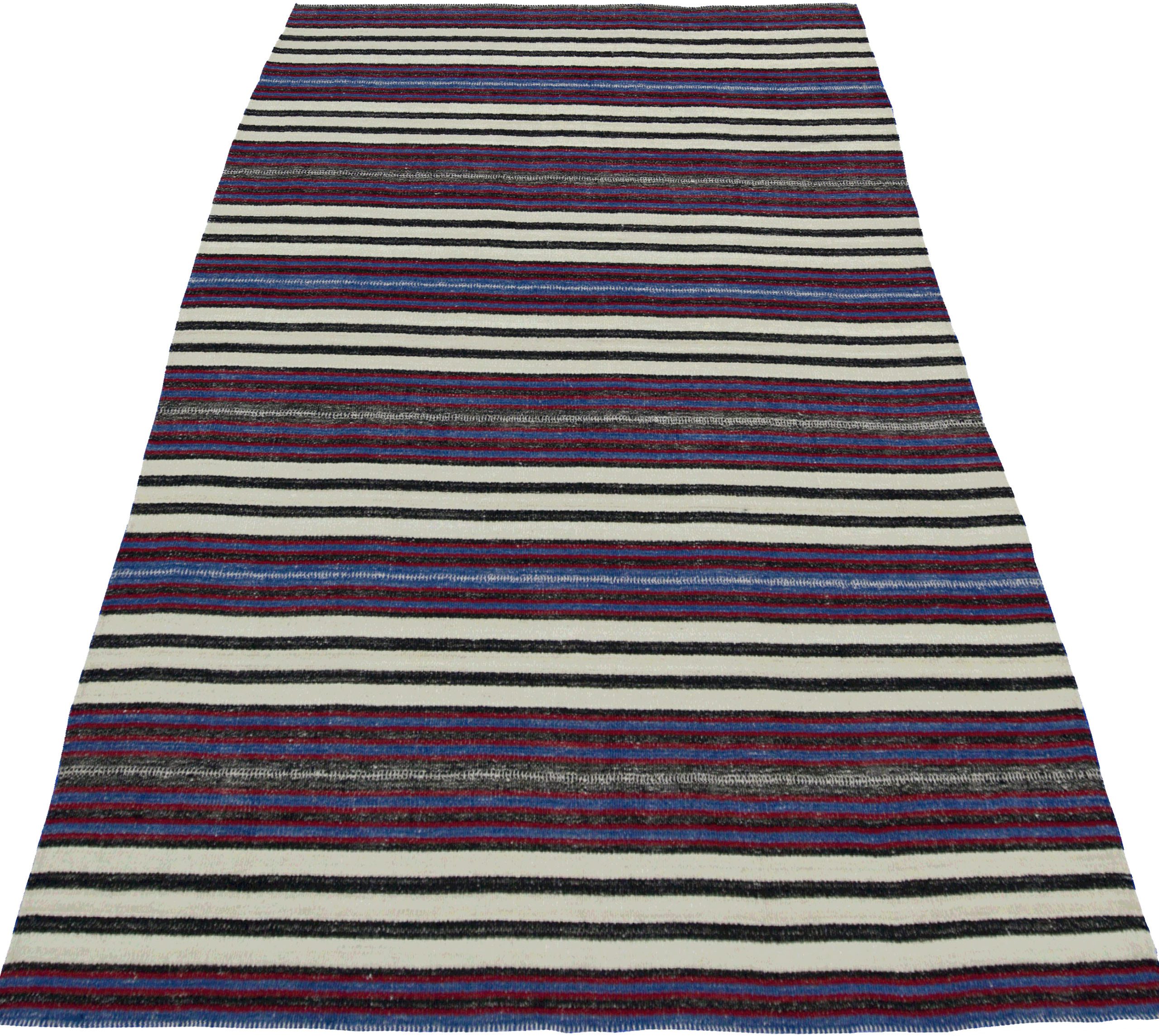 Thumbnail 7 for Antique Turkey Tribal Rug 88294