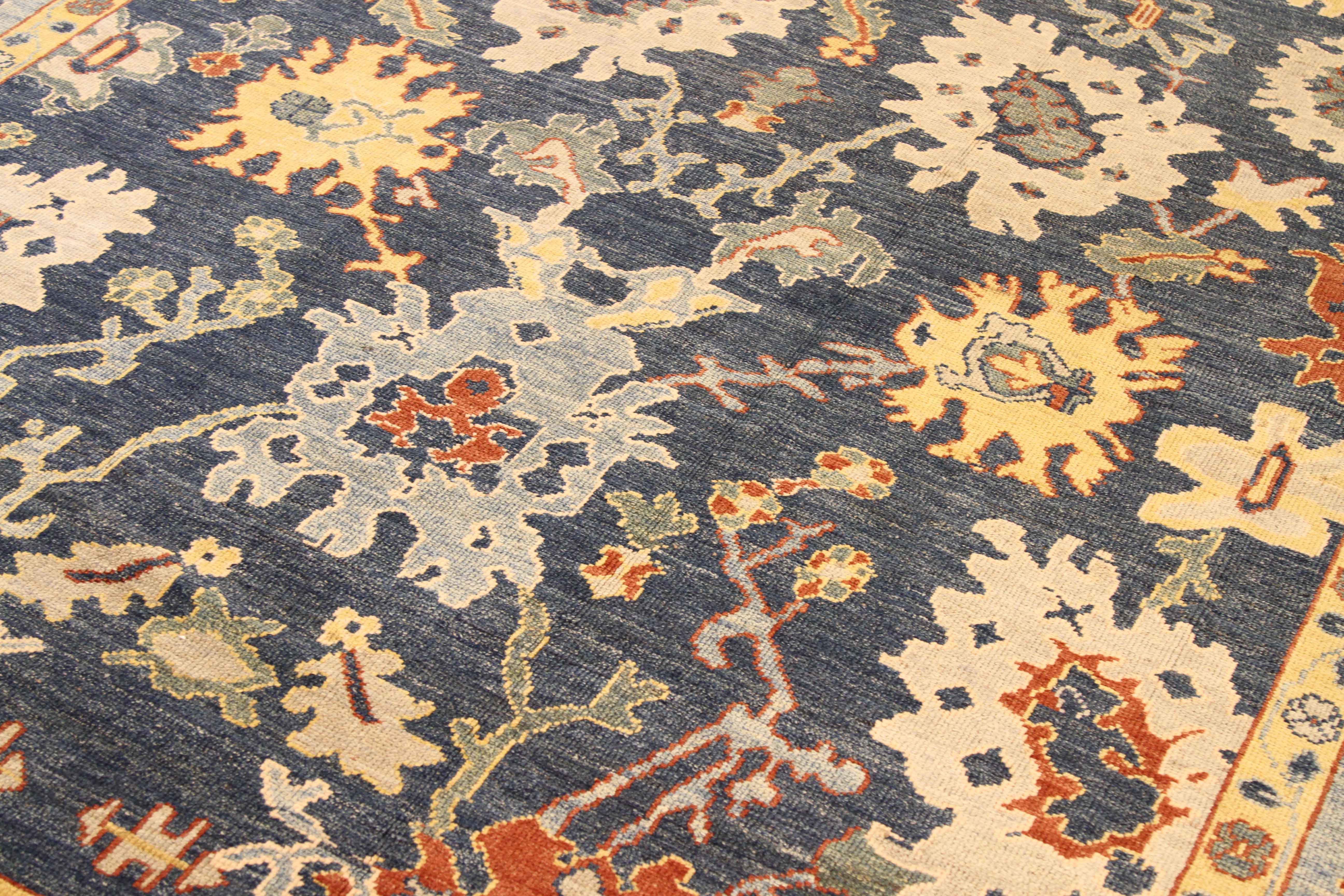 Thumbnail 2 for Persian Oushak Traditional Rug 68753