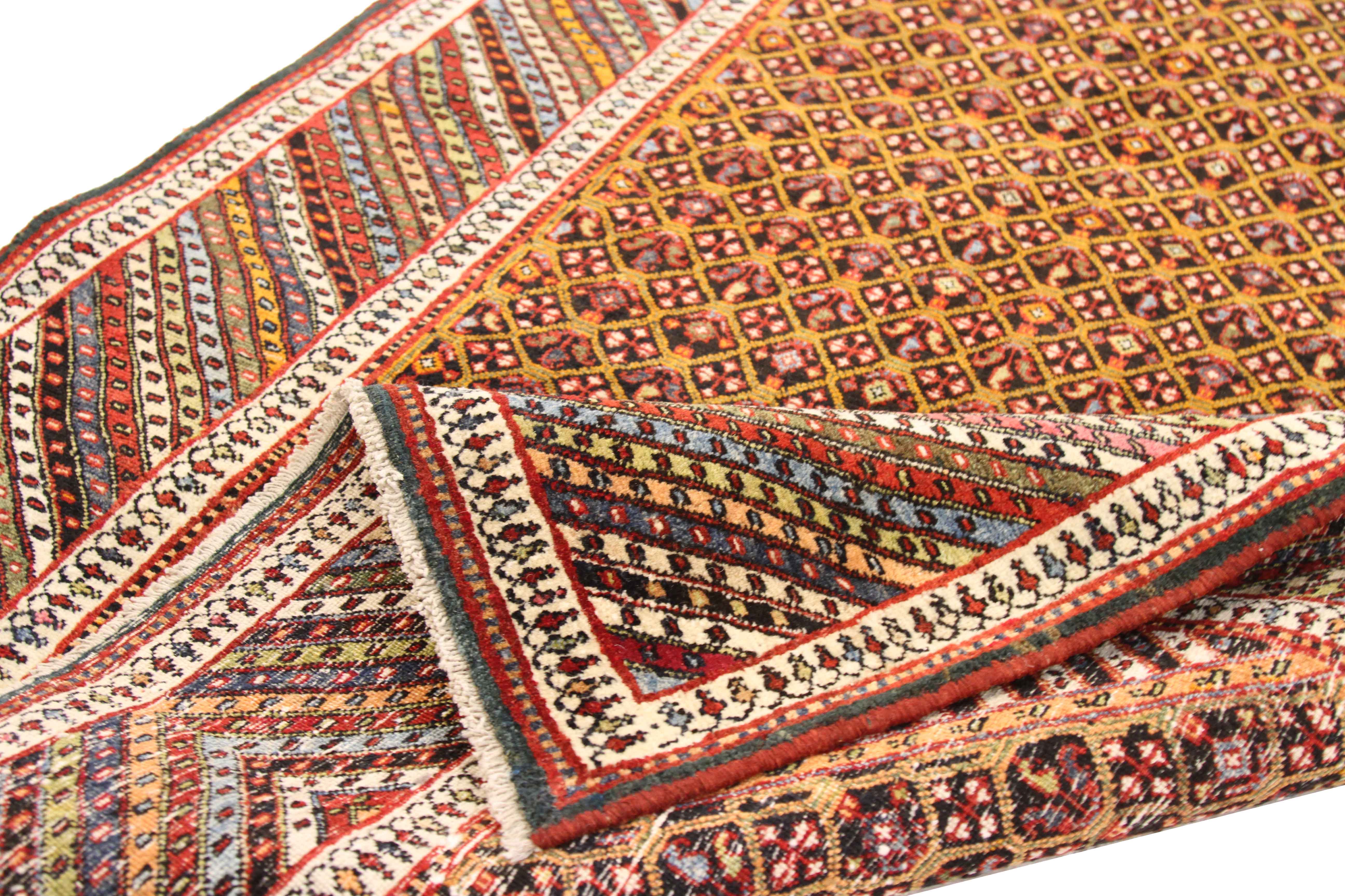 Thumbnail 4 for Antique Persian Semnan Traditional Rug 68903