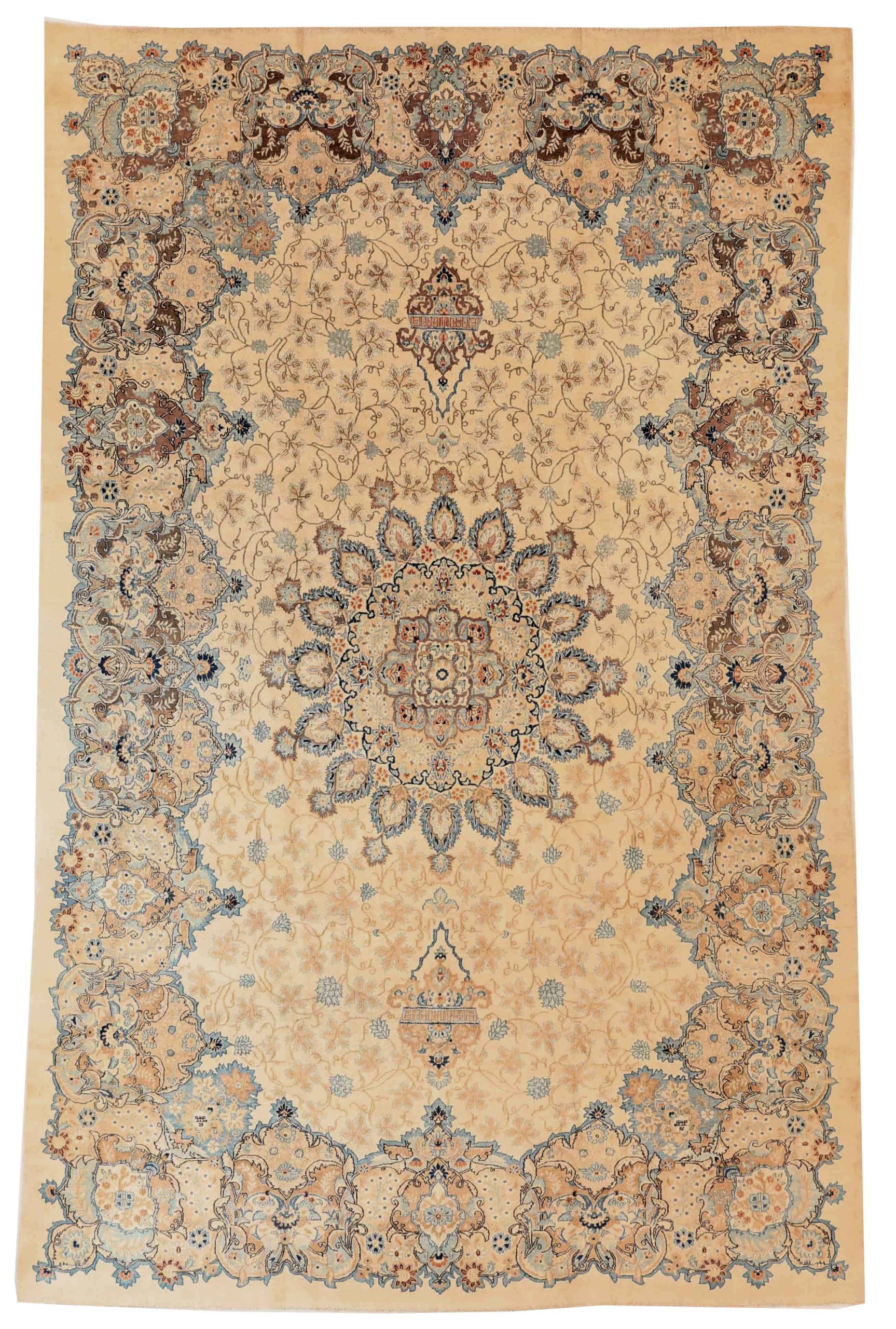 Thumbnail 3 for Antique Persian Kashan Traditional Rug 69003