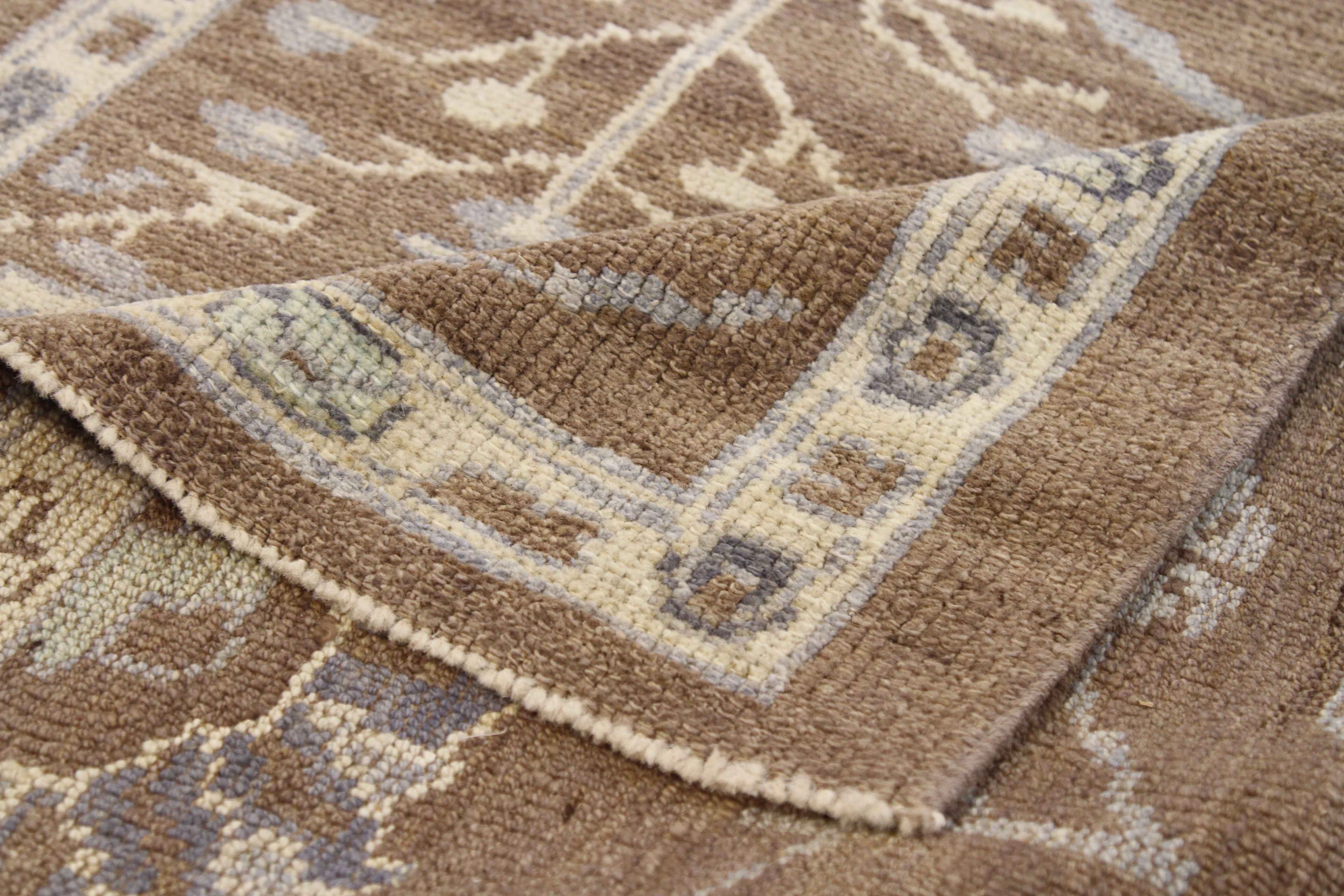 Thumbnail 7 for Persian Oushak Transitional Rug 68989