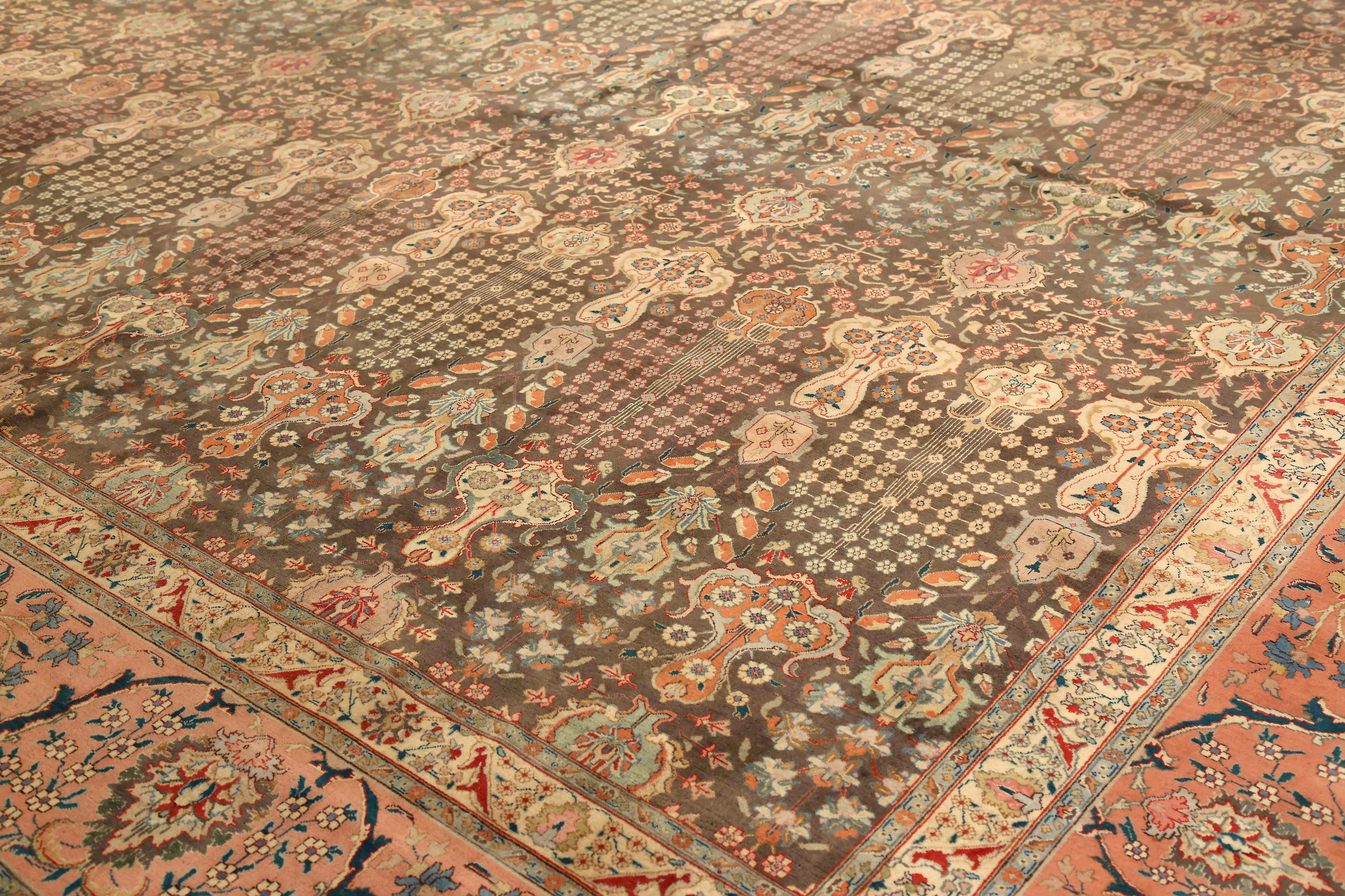 Thumbnail 4 for Antique Persian Tabriz Traditional Rug 73466