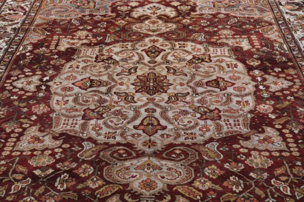 Thumbnail 4 for Antique Persian Bakhtiar Traditional Rug 91634