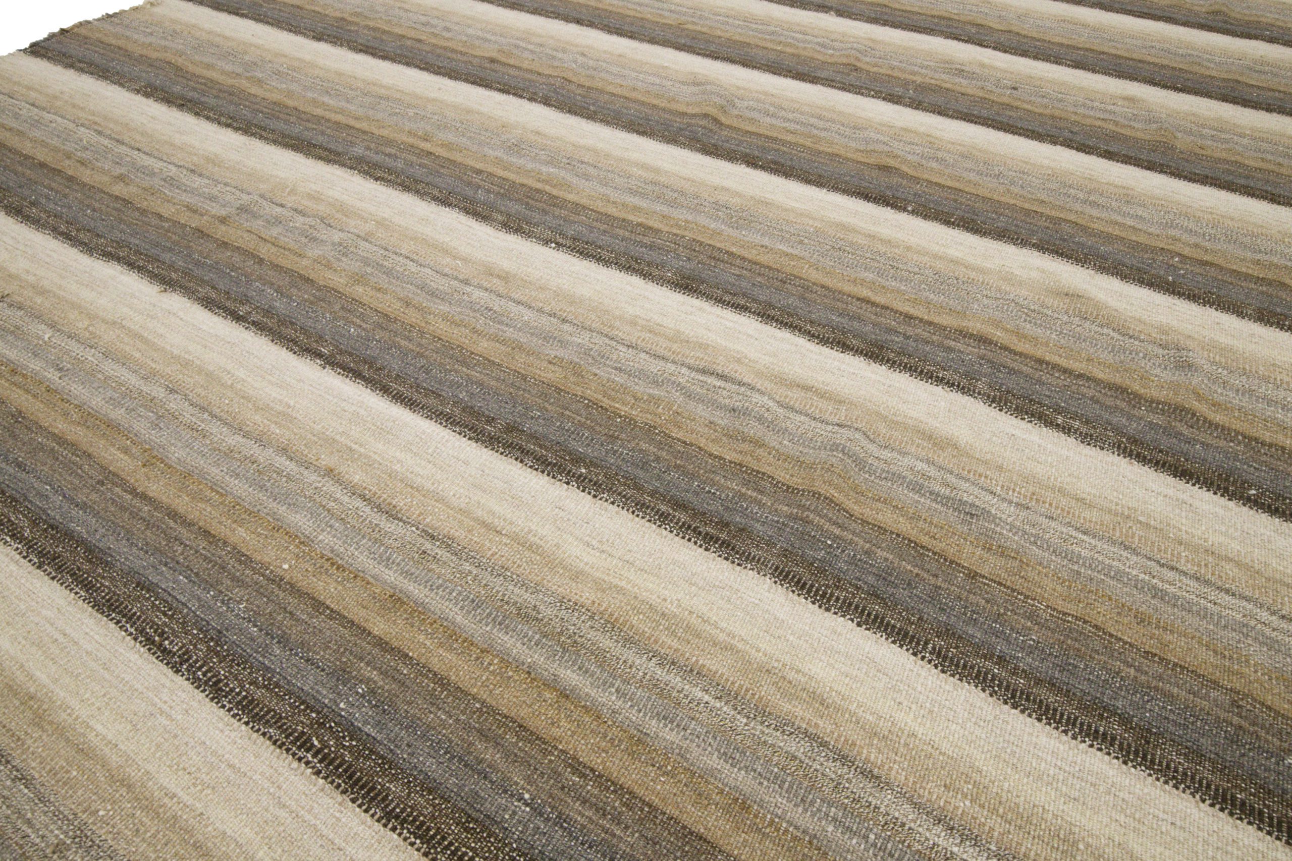 Thumbnail 7 for Antique Turkey Oushak Transitional Rug 88355