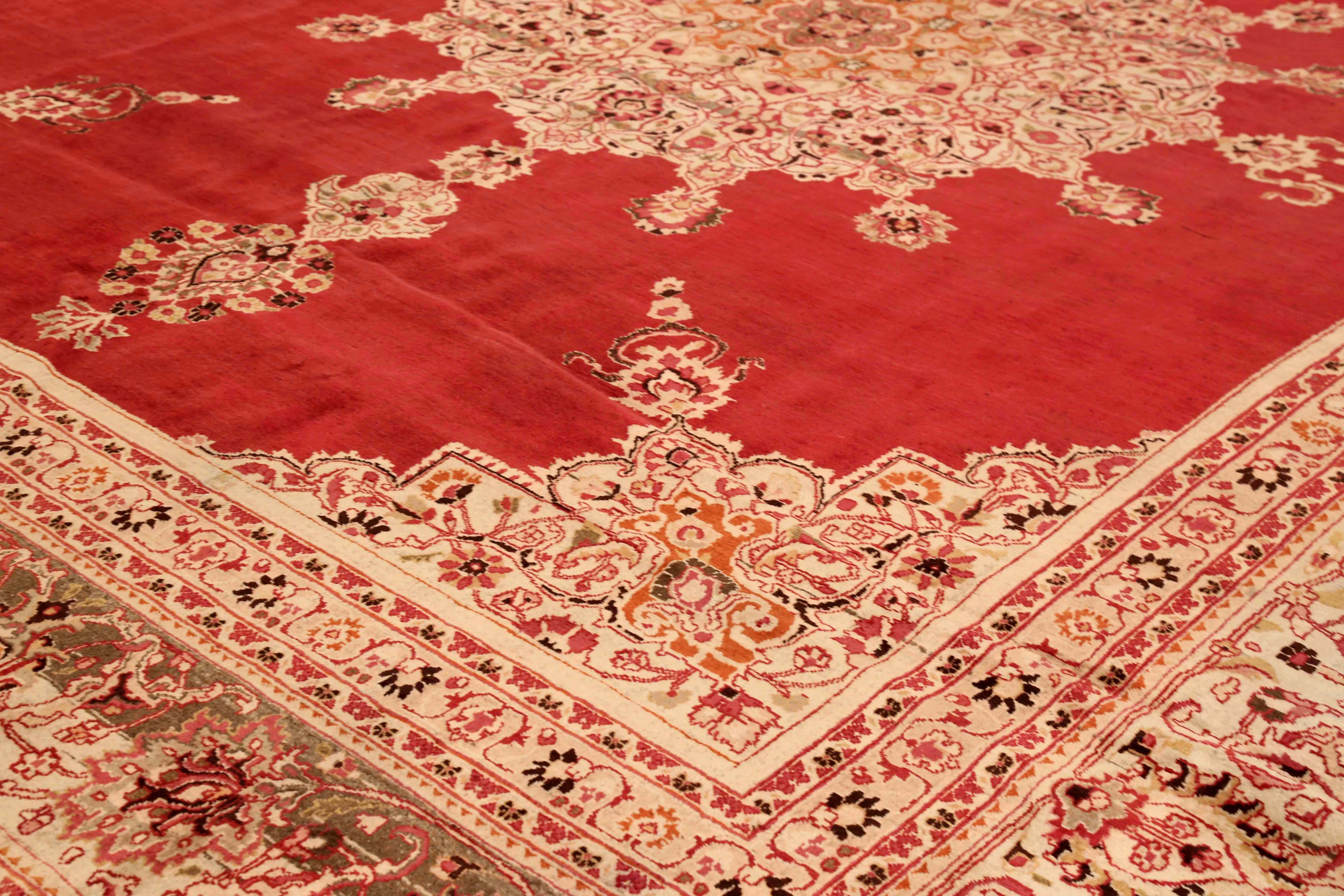 Thumbnail 5 for Antique Persian Mashad Traditional Rug 73863