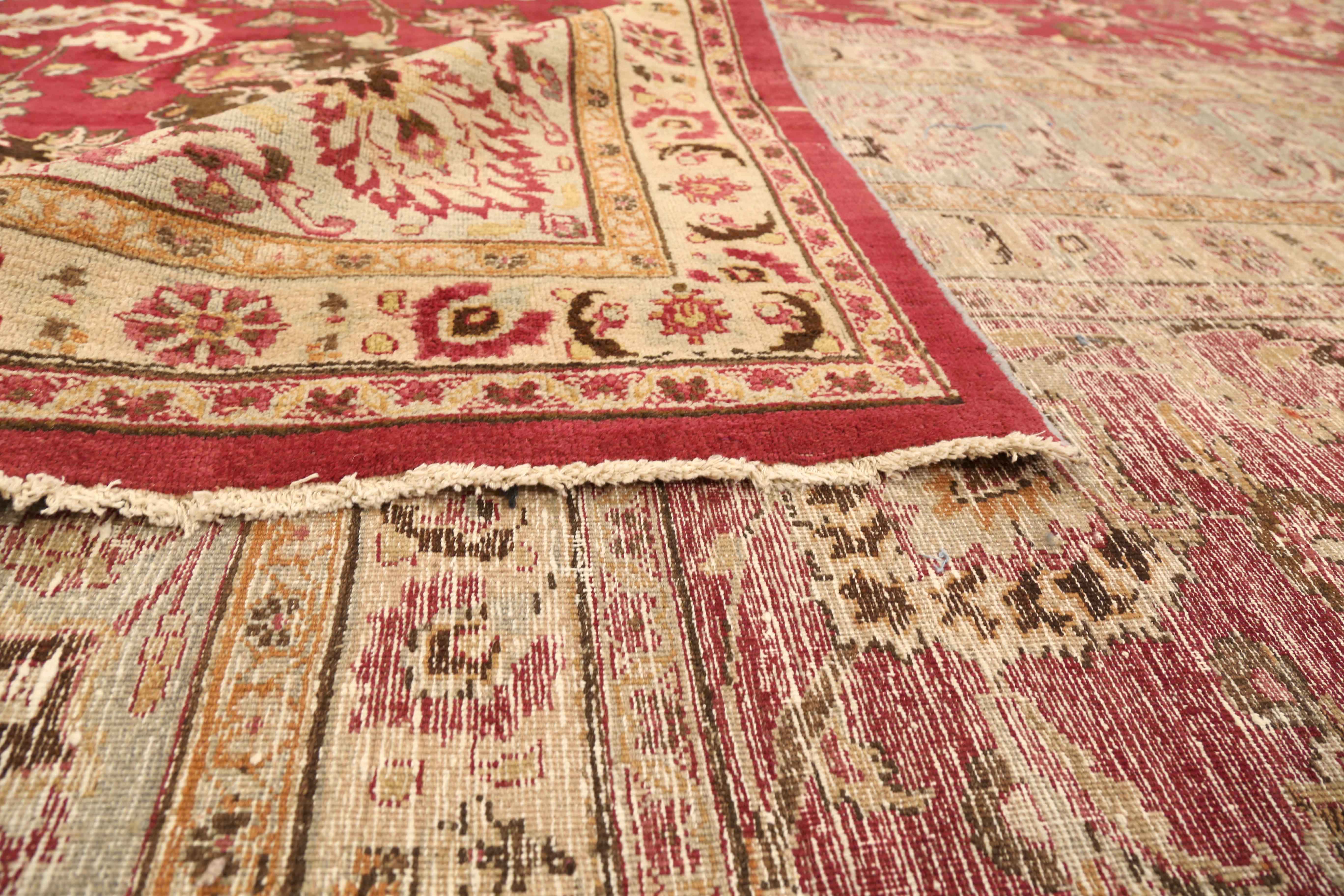 Thumbnail 5 for Antique Persian Mashad Traditional Rug 73864