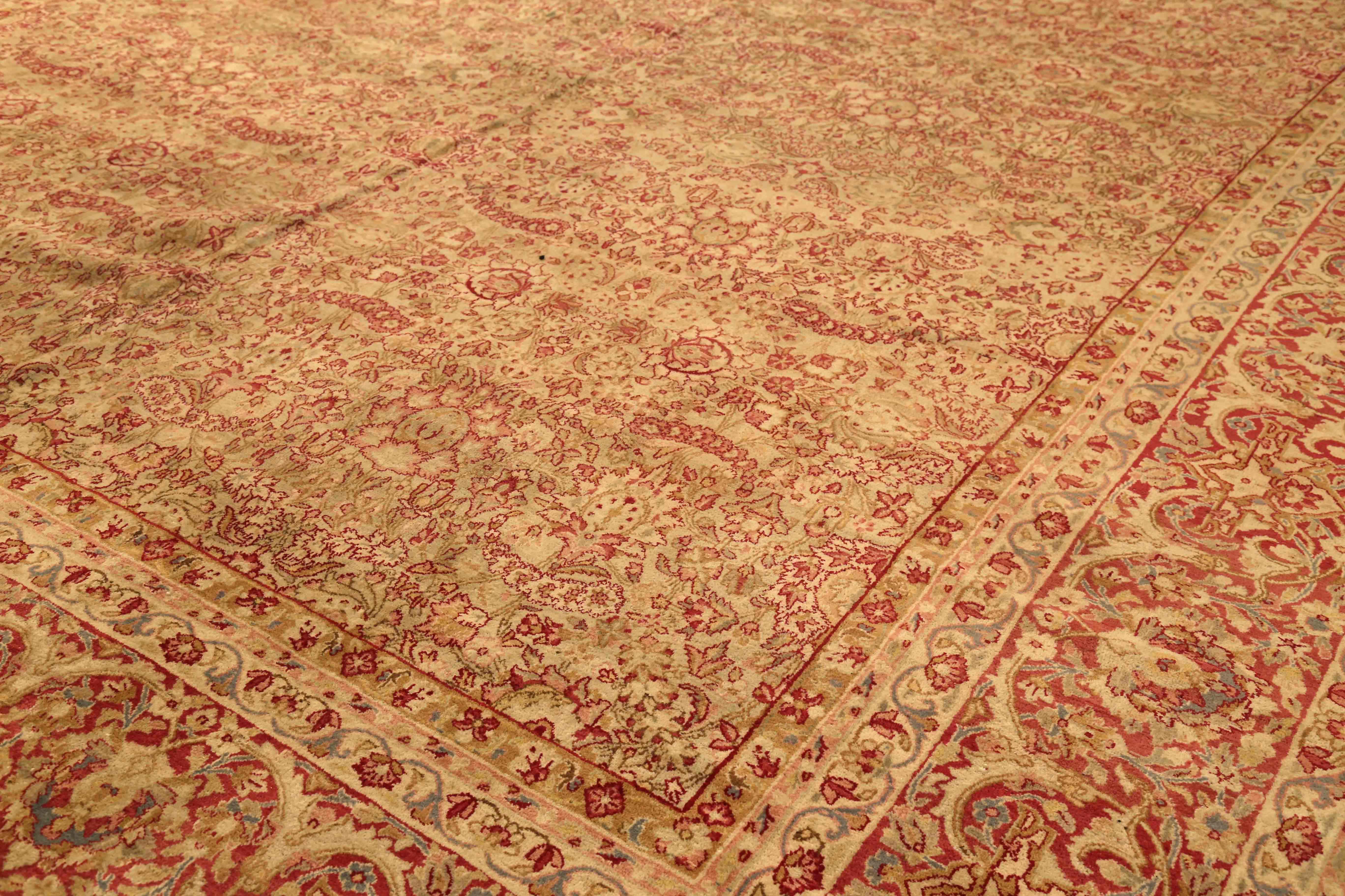 Thumbnail 4 for Antique Persian Kerman Traditional Rug 73849