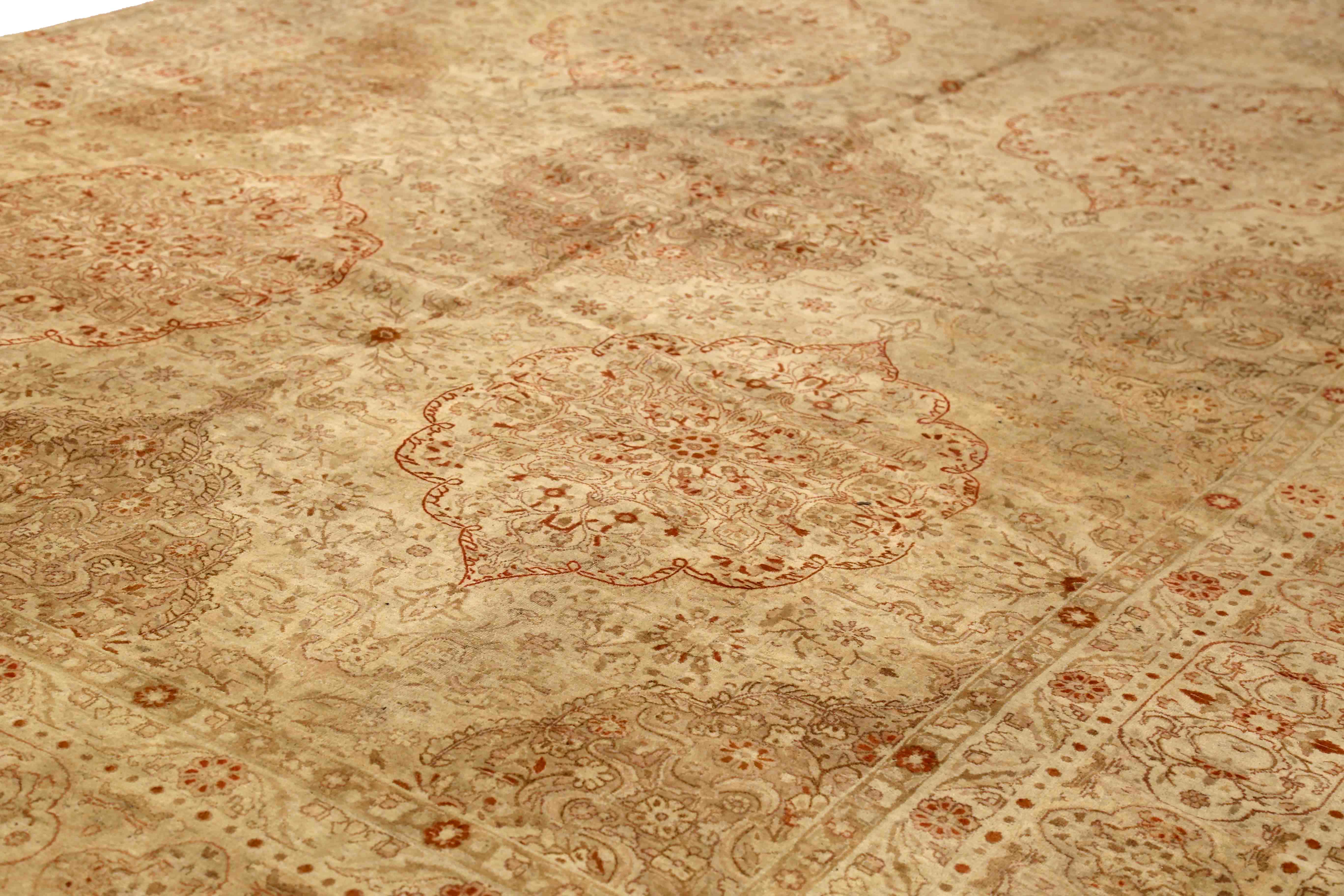 Thumbnail 5 for Antique Persian Kerman Traditional Rug 73921