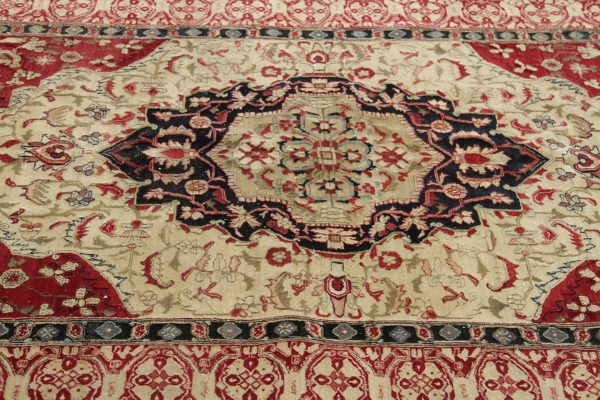 Thumbnail 3 for India Agra Modern / Contemporary Rug 91749