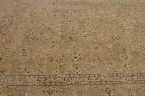 Thumbnail 5 for Antique Persian Tabriz Traditional Rug 91753
