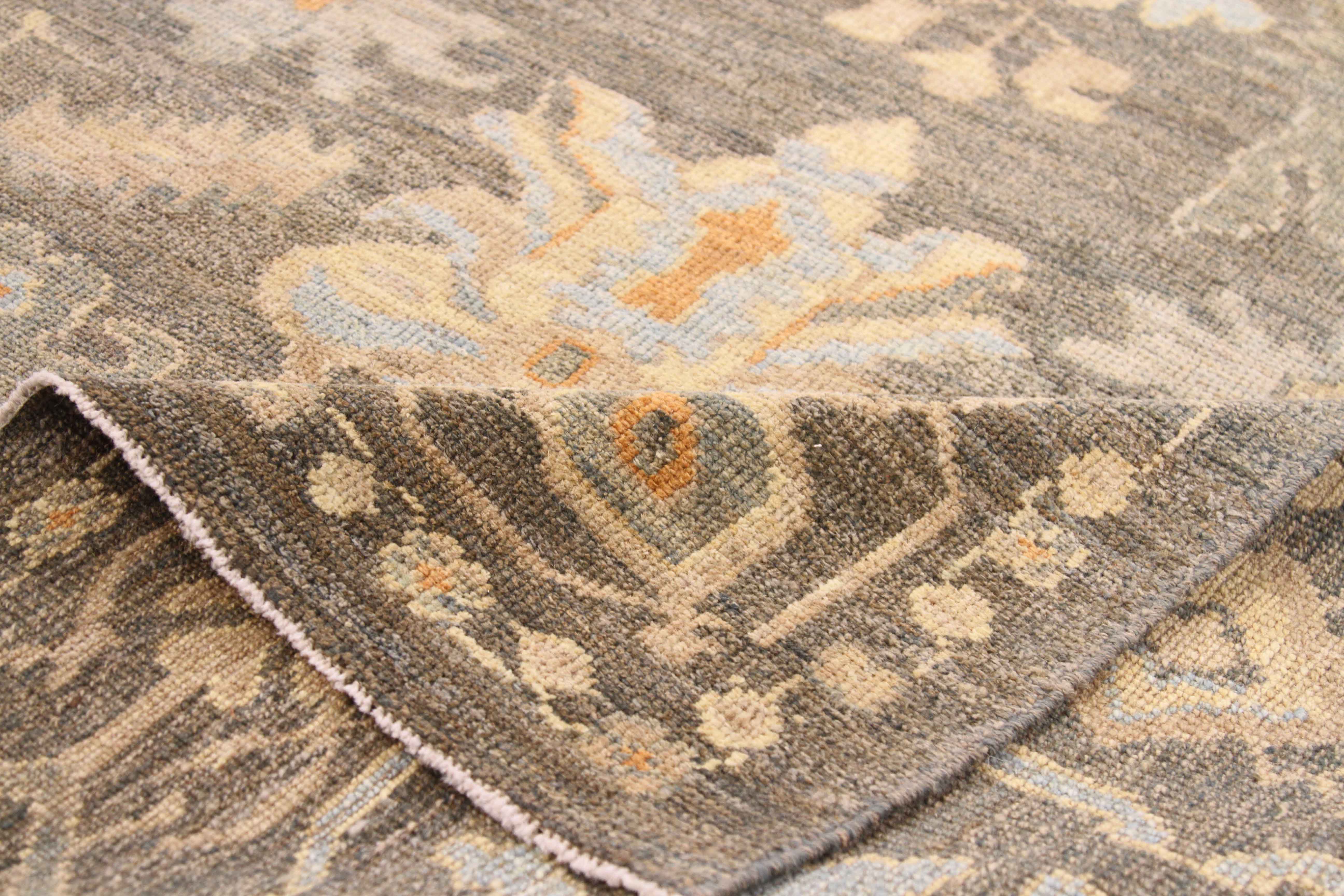 Thumbnail 6 for Persian Oushak Transitional Rug 69057