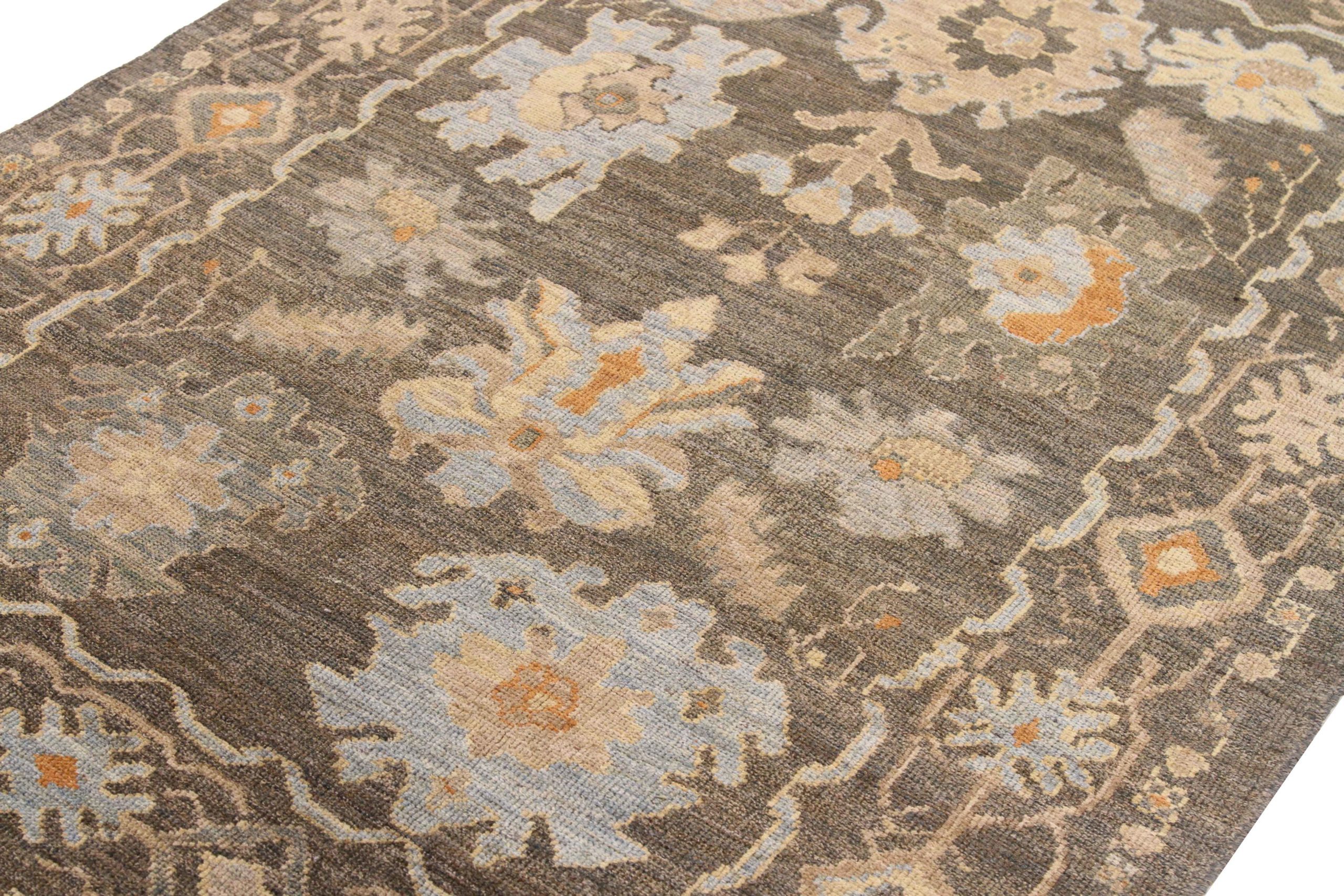 Thumbnail 3 for Persian Oushak Transitional Rug 69057