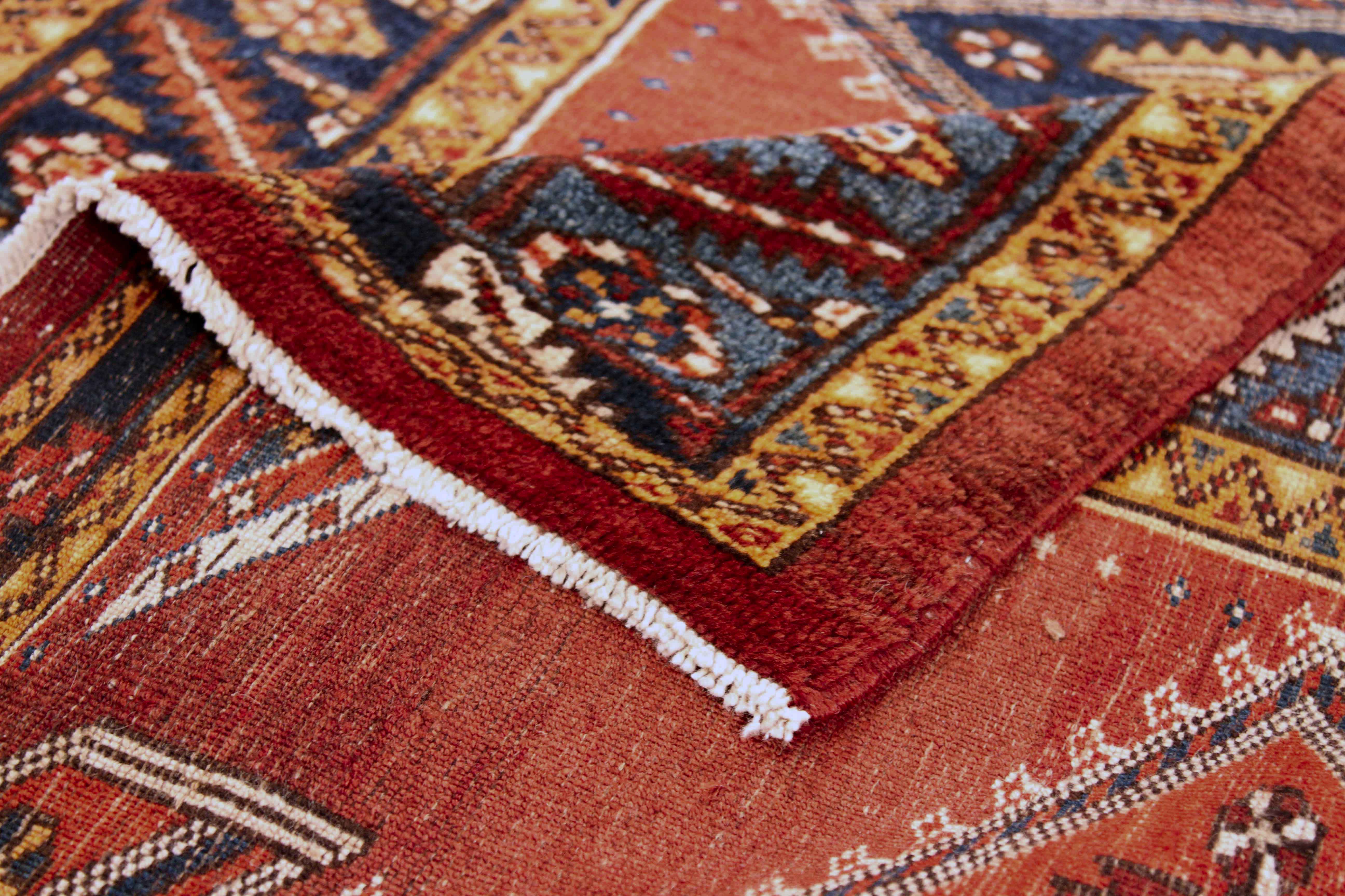 Thumbnail 2 for Antique Persian Bakhshayesh Traditional Rug 15513