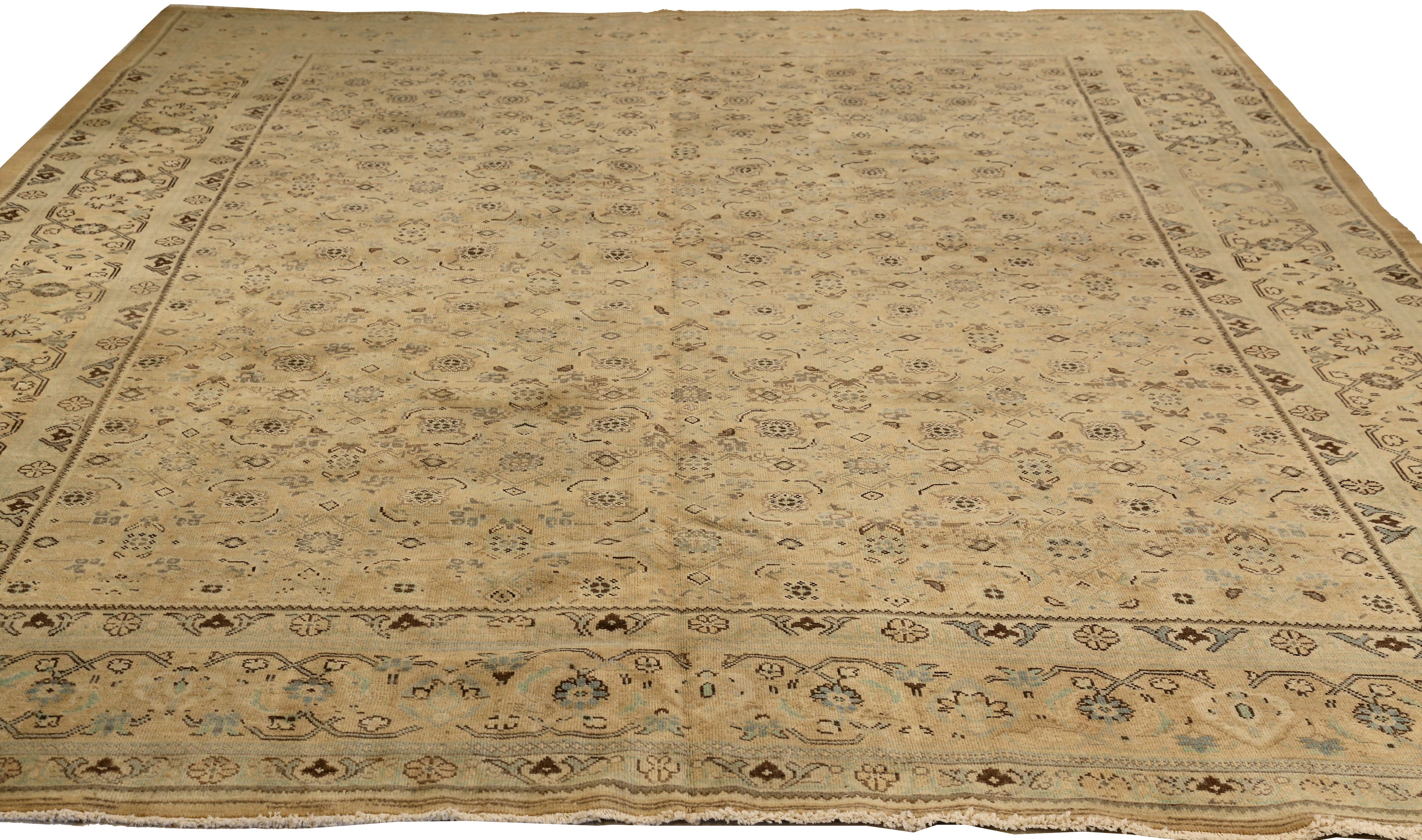 Thumbnail 2 for Antique Persian Mahal Transitional Rug 73990
