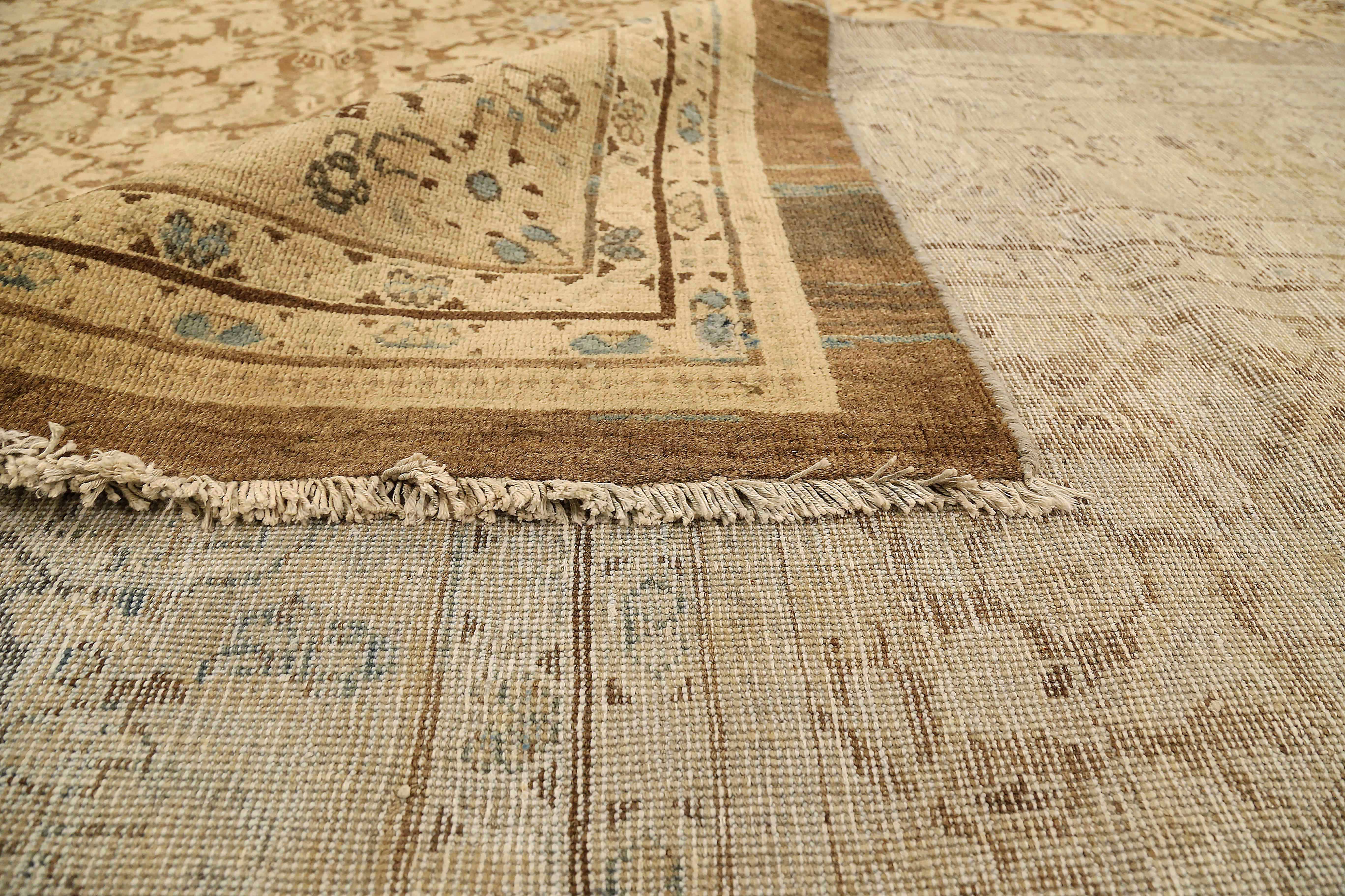 Thumbnail 5 for Antique Persian Mahal Transitional Rug 73986