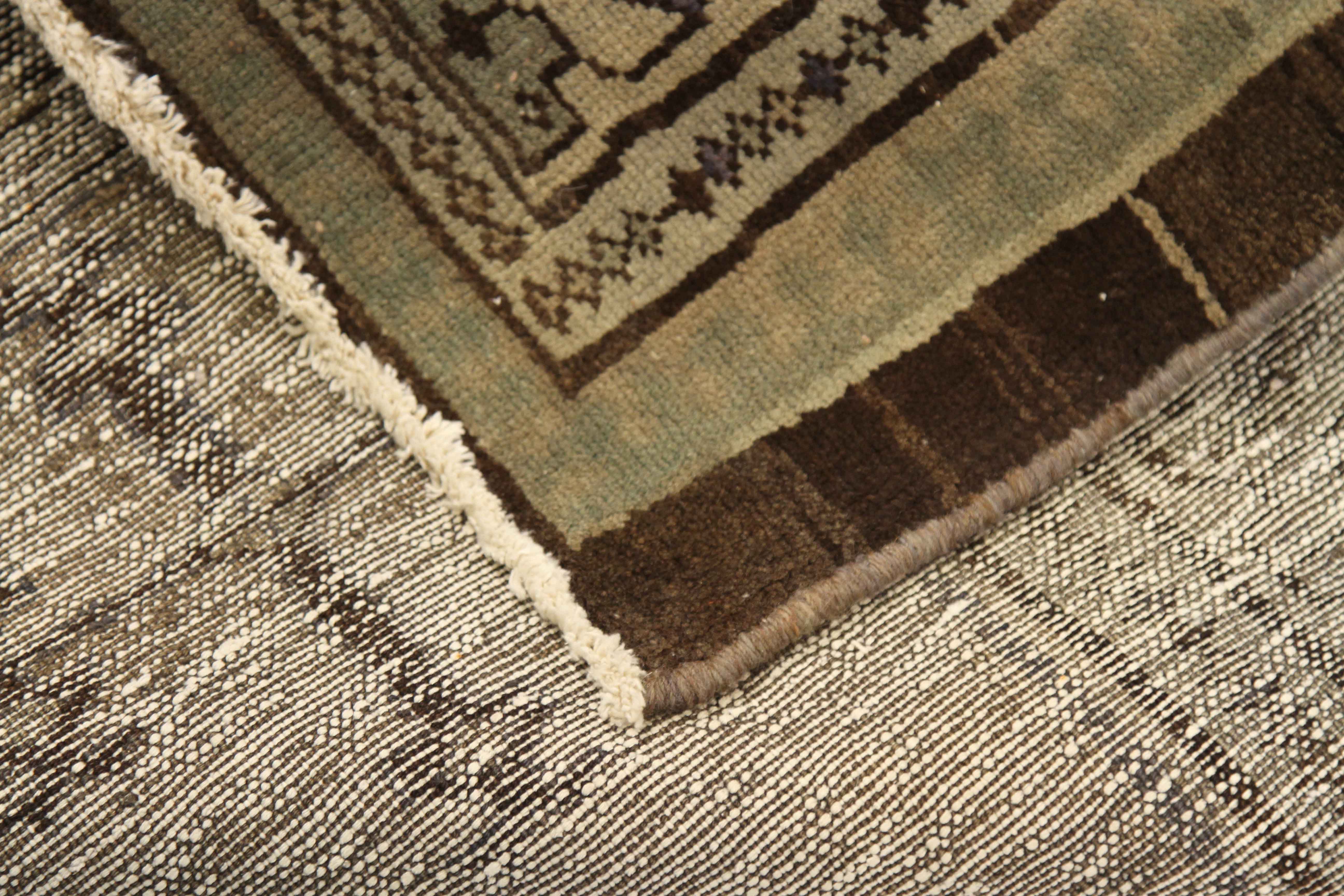 Thumbnail 4 for Antique Persian Varamin Traditional Rug 74047