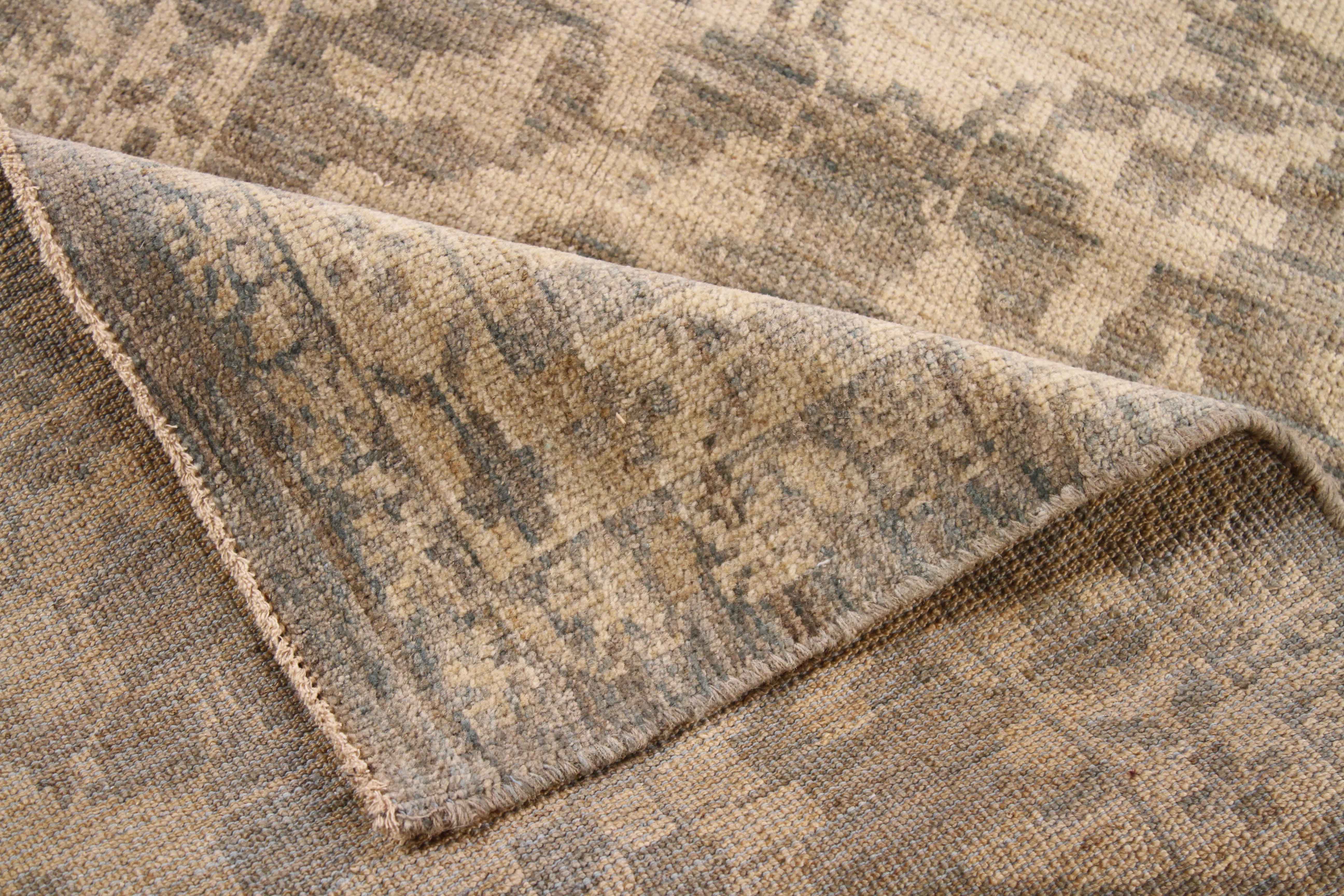 Thumbnail 3 for Persian Sultanabad Transitional Rug 69325