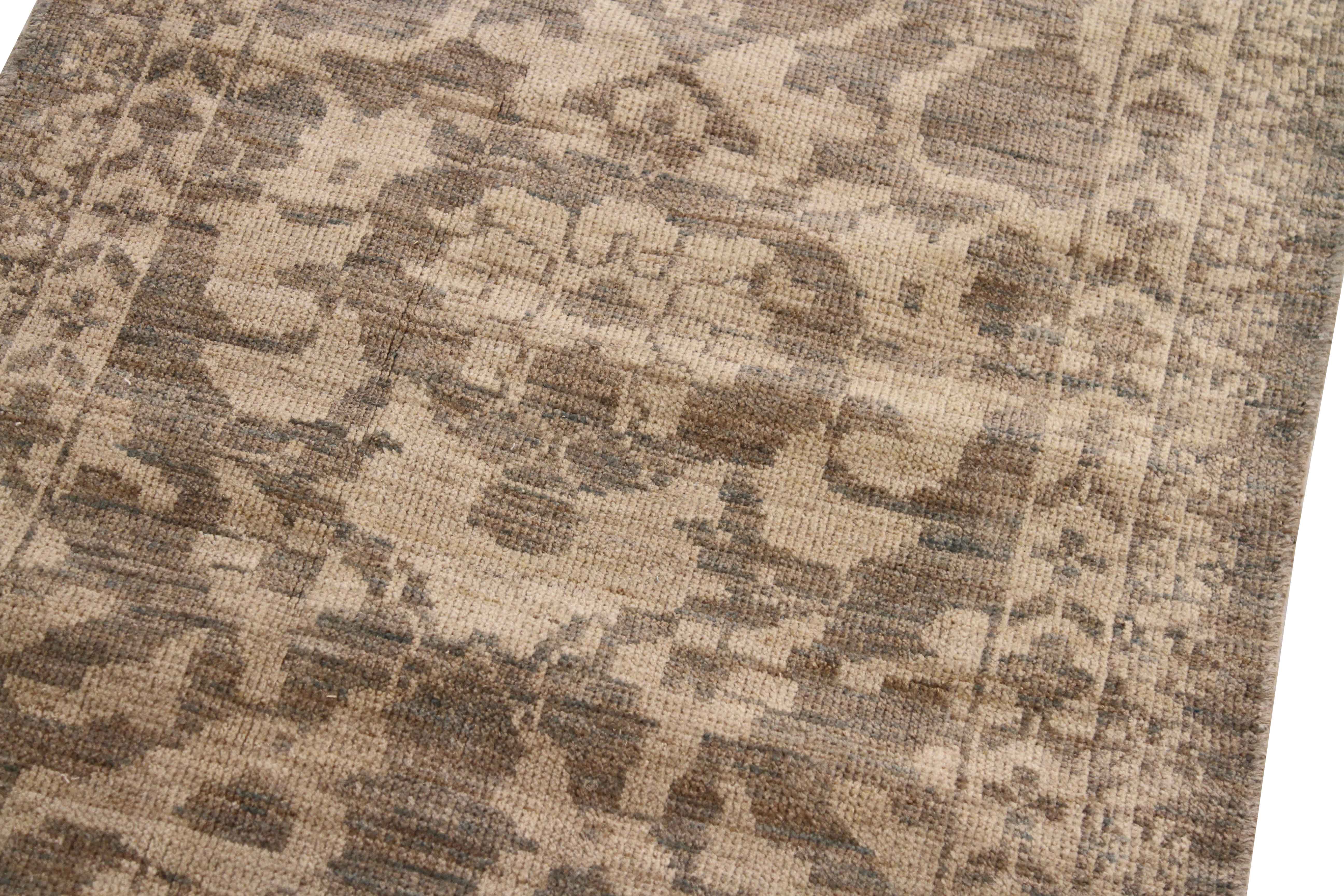 Thumbnail 2 for Persian Sultanabad Transitional Rug 69325