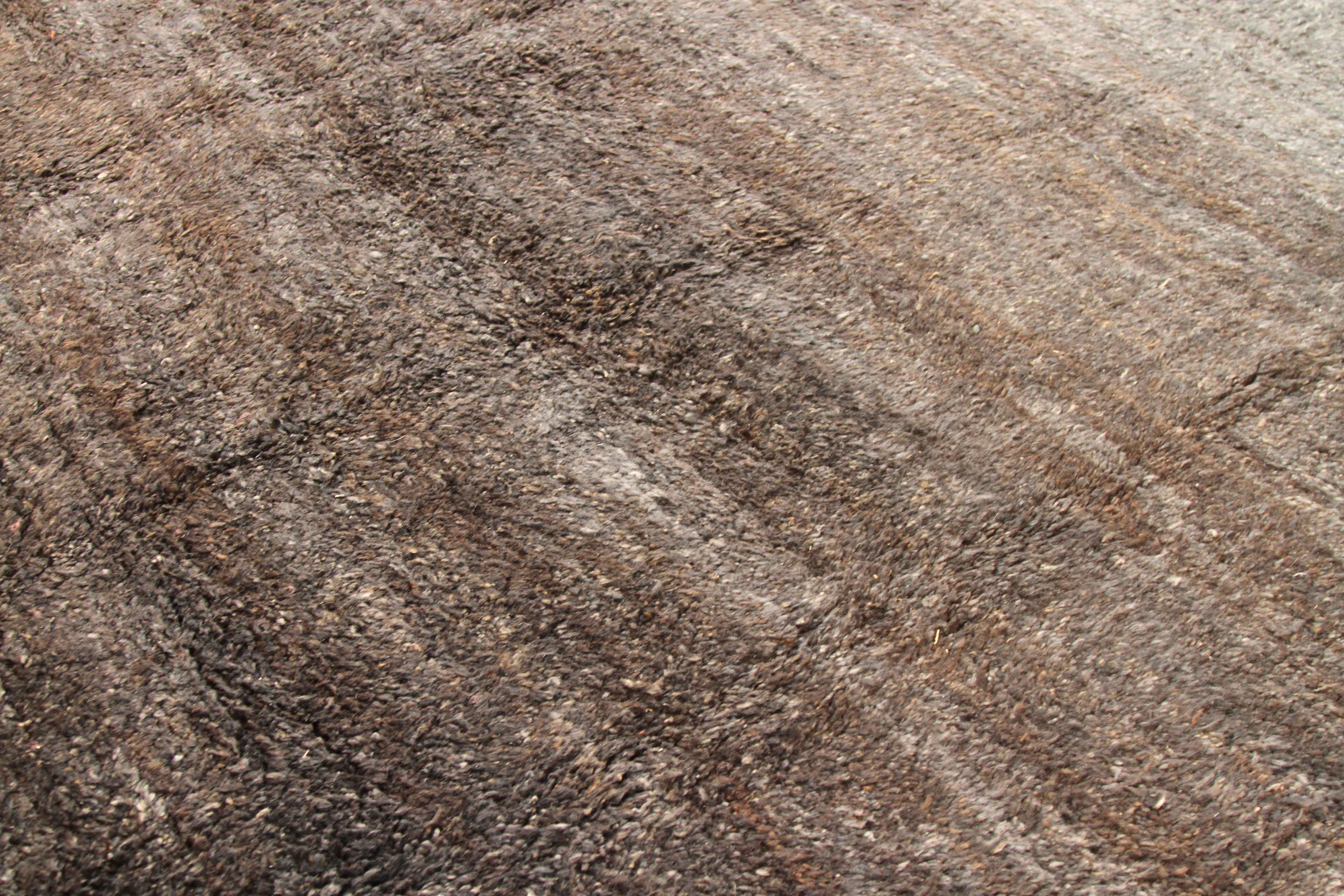 Thumbnail 2 for Persian Gabbeh Transitional Rug 69438