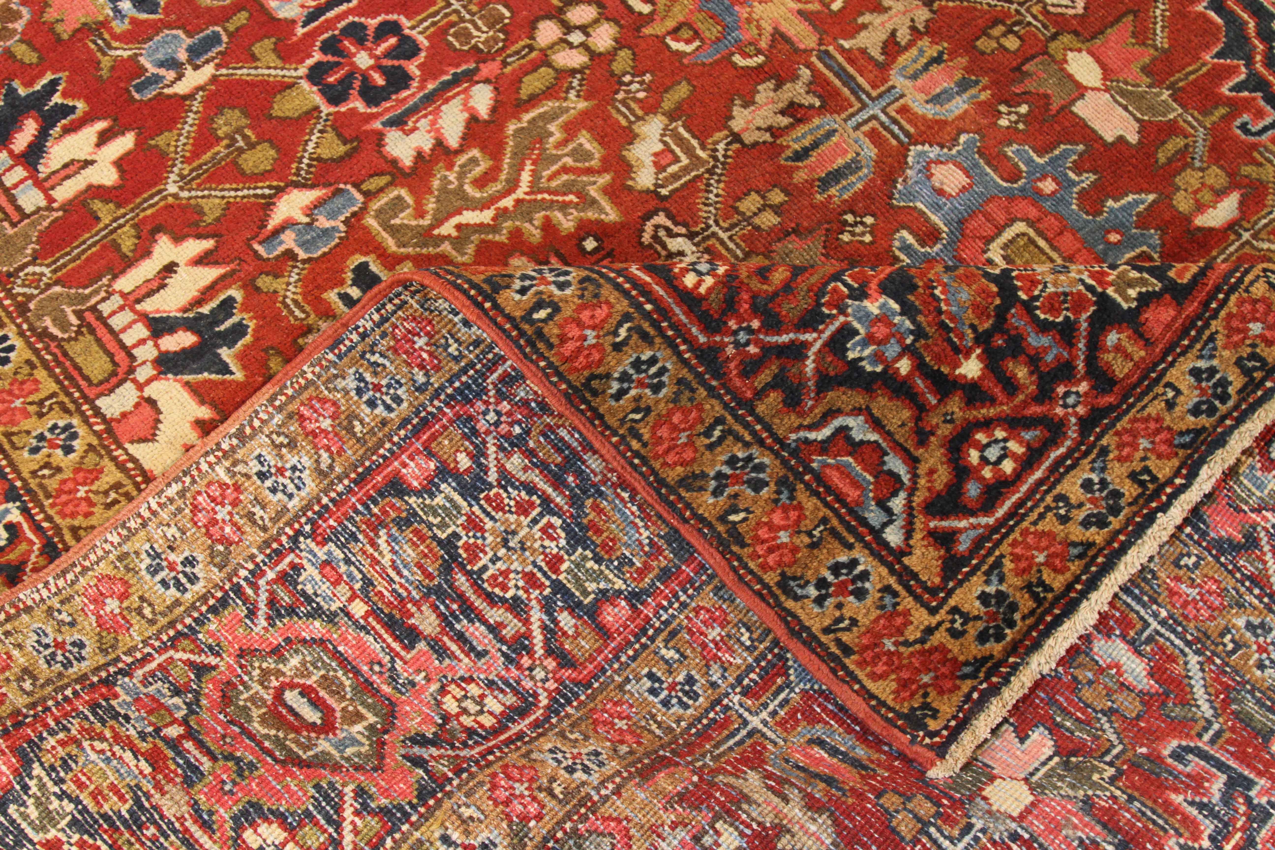 Thumbnail 3 for Antique Persian Heriz Traditional Rug 69512
