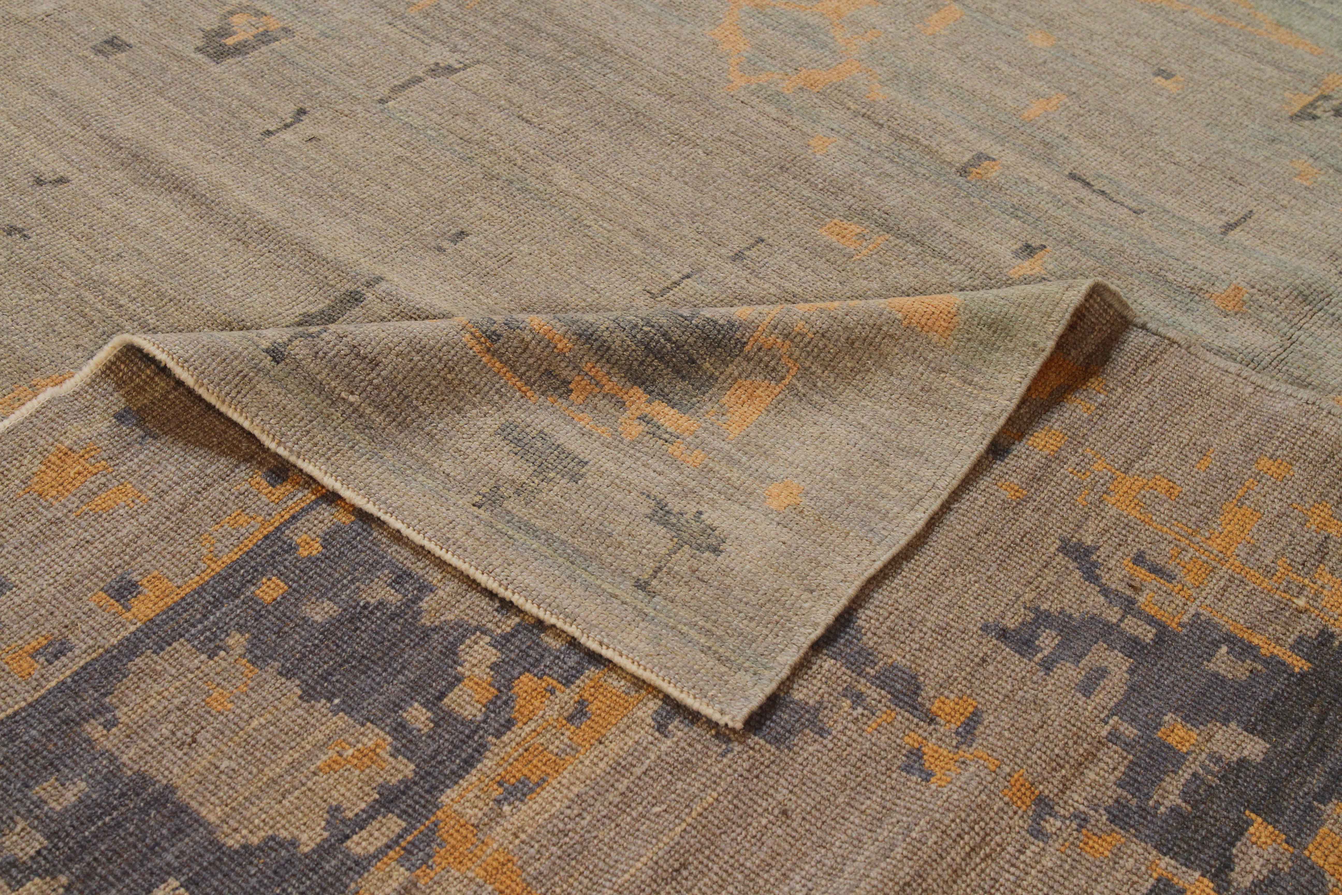 Thumbnail 2 for Persian Oushak Transitional Rug 69469