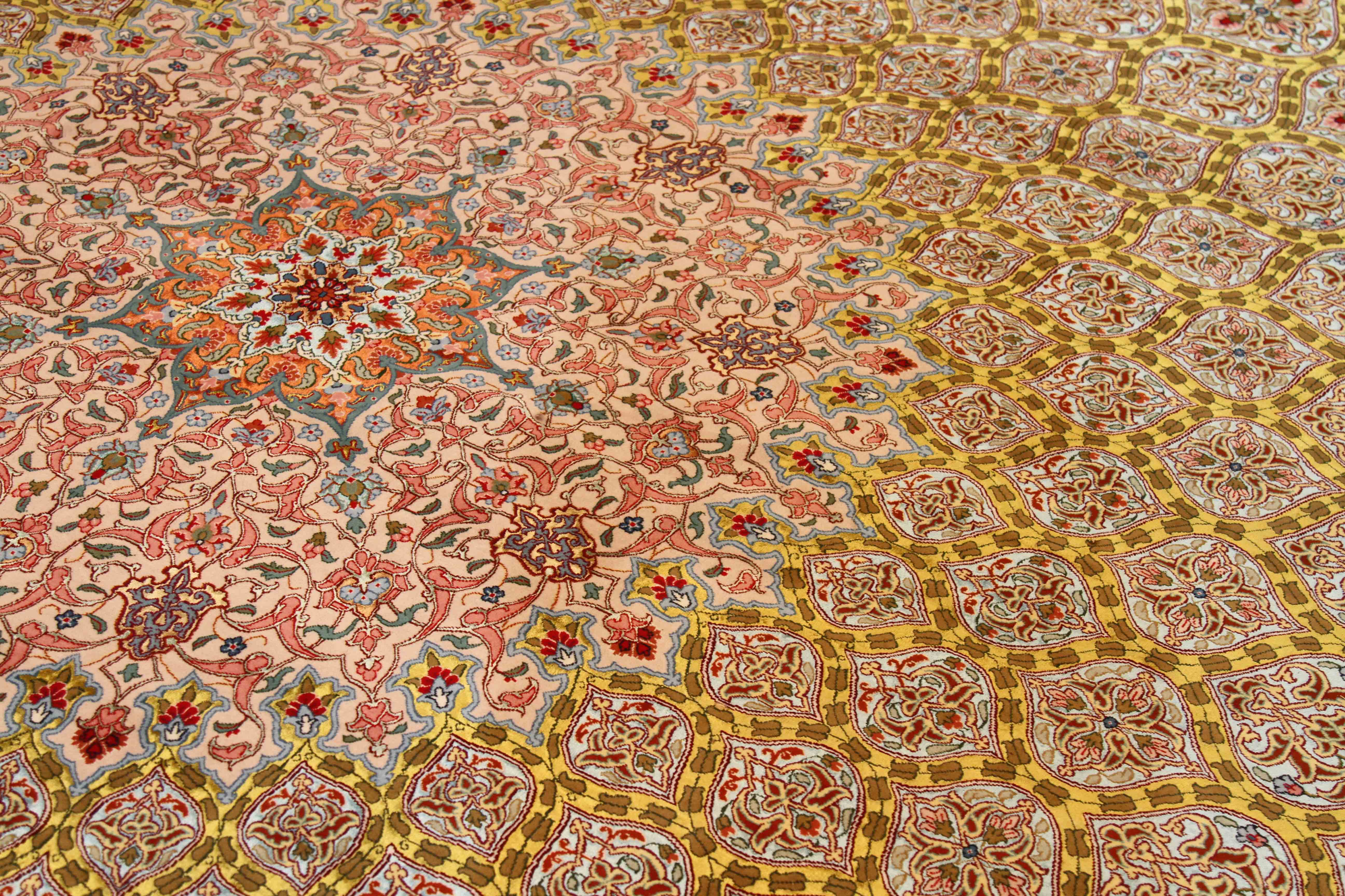 Thumbnail 14 for Persian Tabriz Traditional Rug 69538