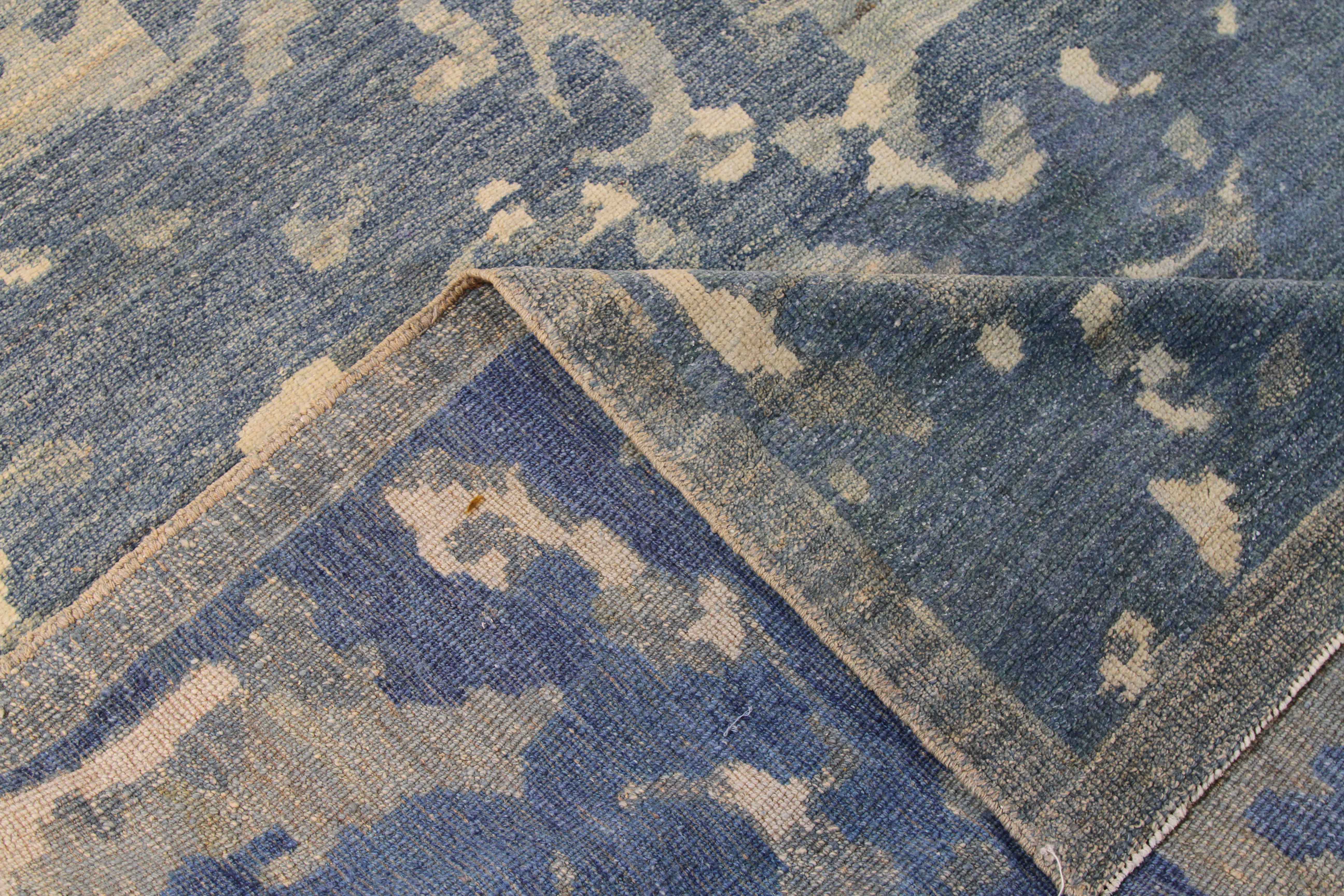 Thumbnail 2 for Persian Oushak Transitional Rug 69578