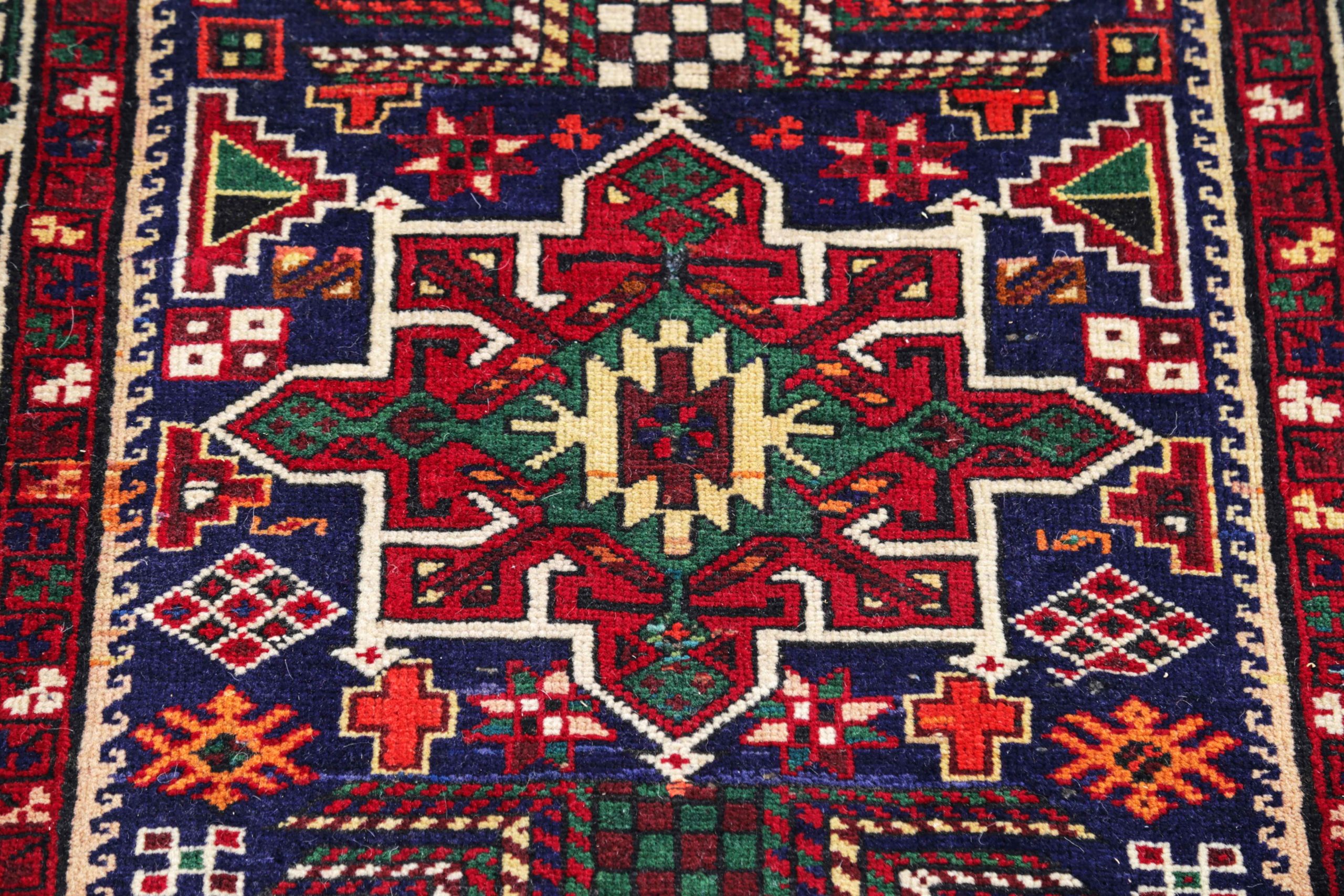 Thumbnail 5 for Antique Persian Sarab Traditional Rug 91222