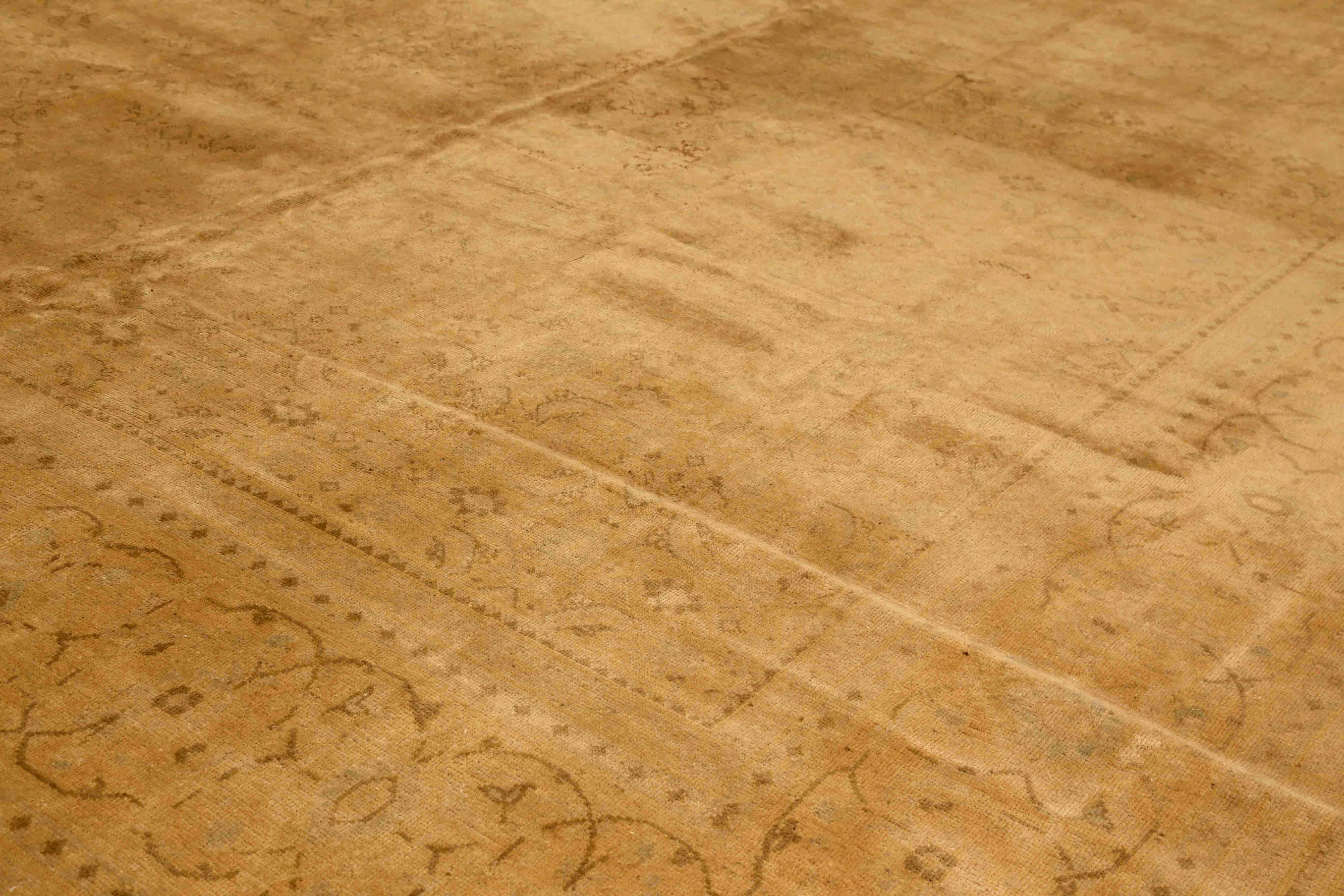 Thumbnail 7 for Antique Persian Mahal Transitional Rug 74109