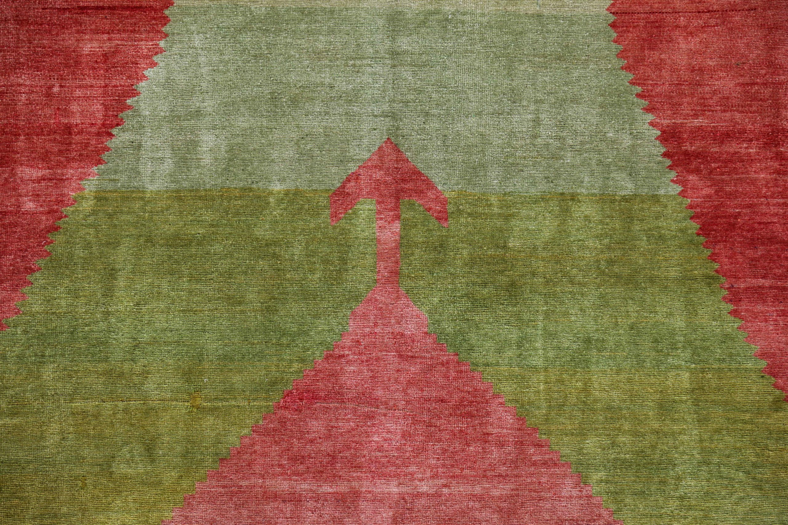 Thumbnail 2 for Antique Persian Bakhtiar Transitional Rug 91151