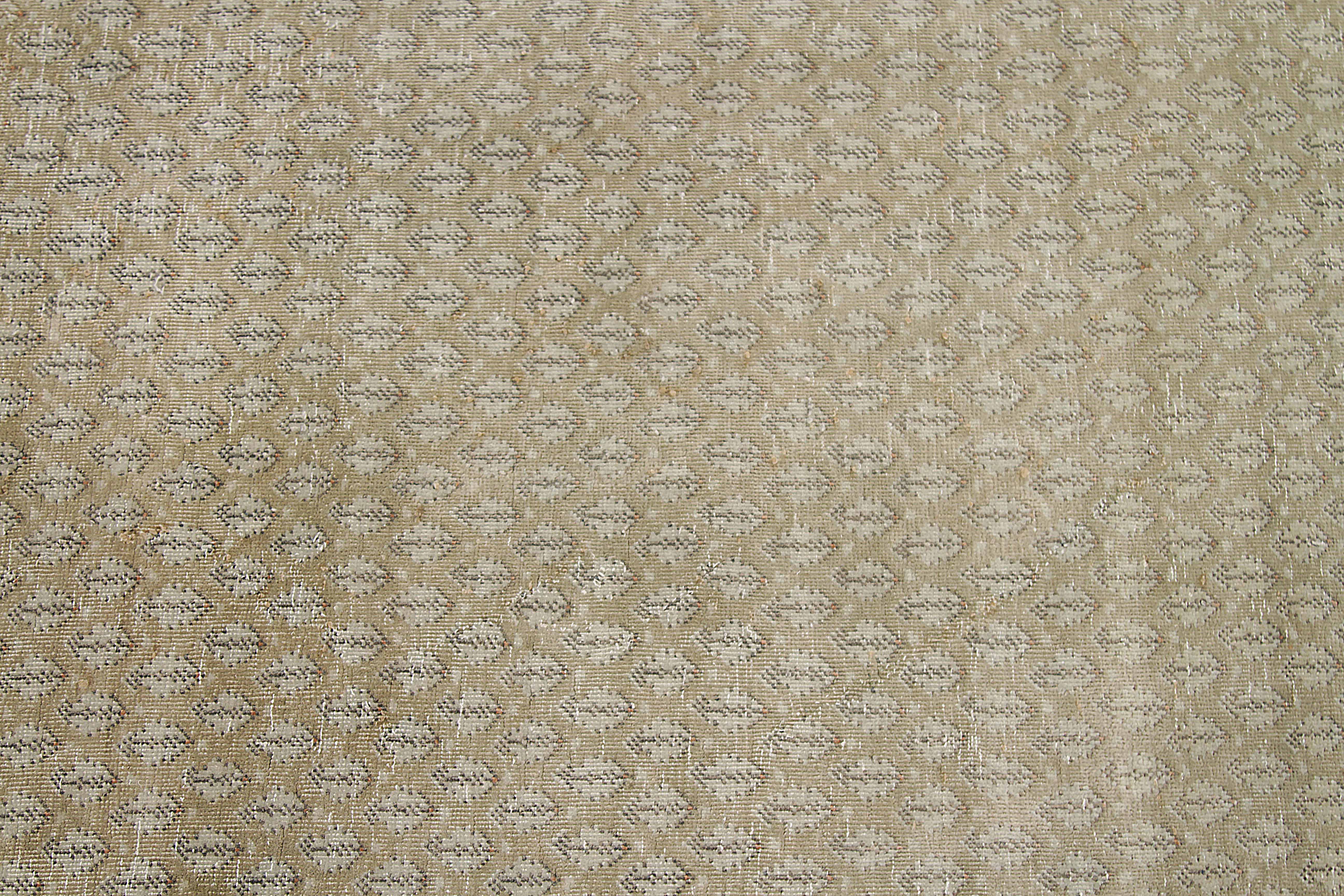 Thumbnail 8 for Antique Persian Mahal Transitional Rug 92553