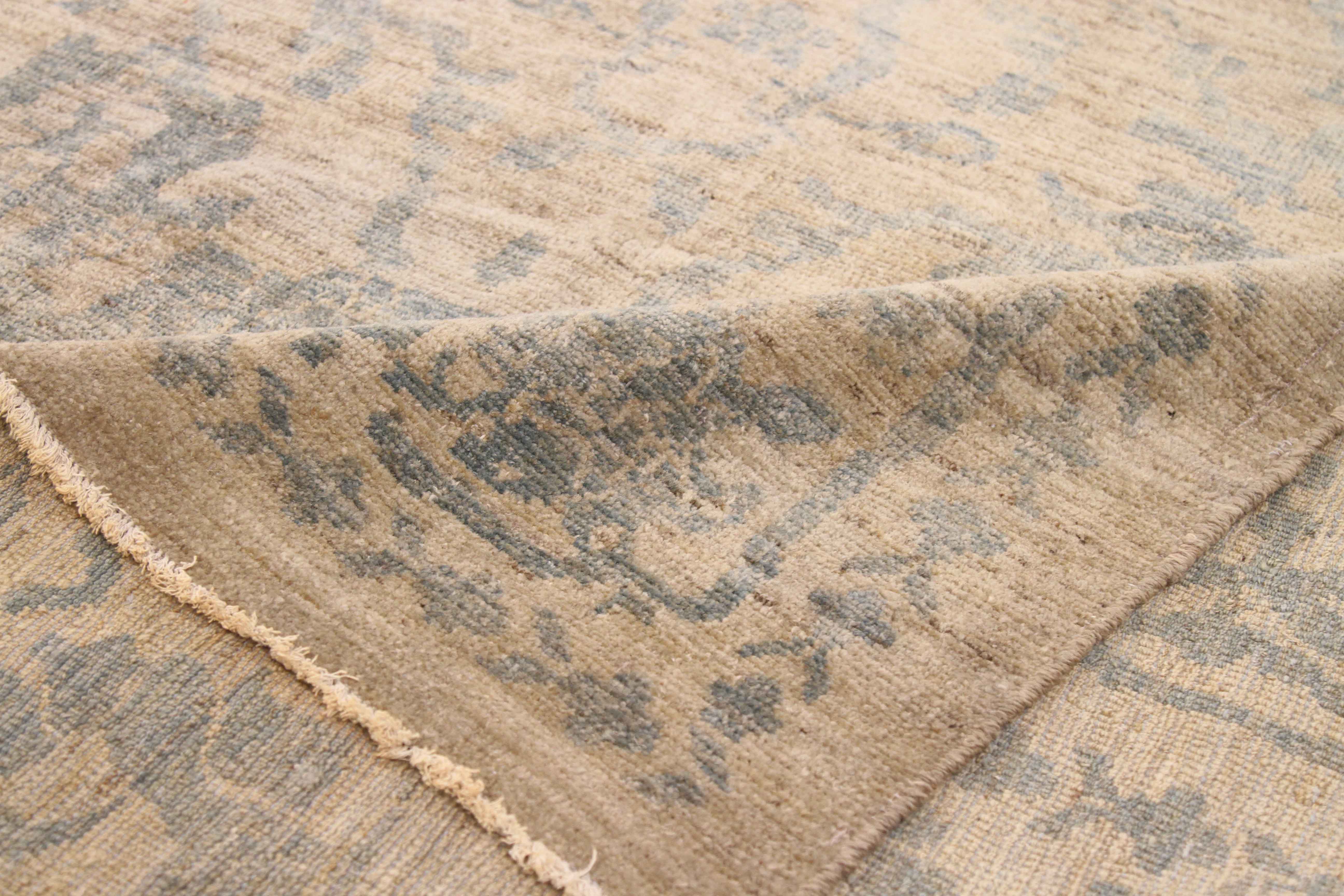 Thumbnail 7 for Persian Sultanabad Traditional Rug 53764