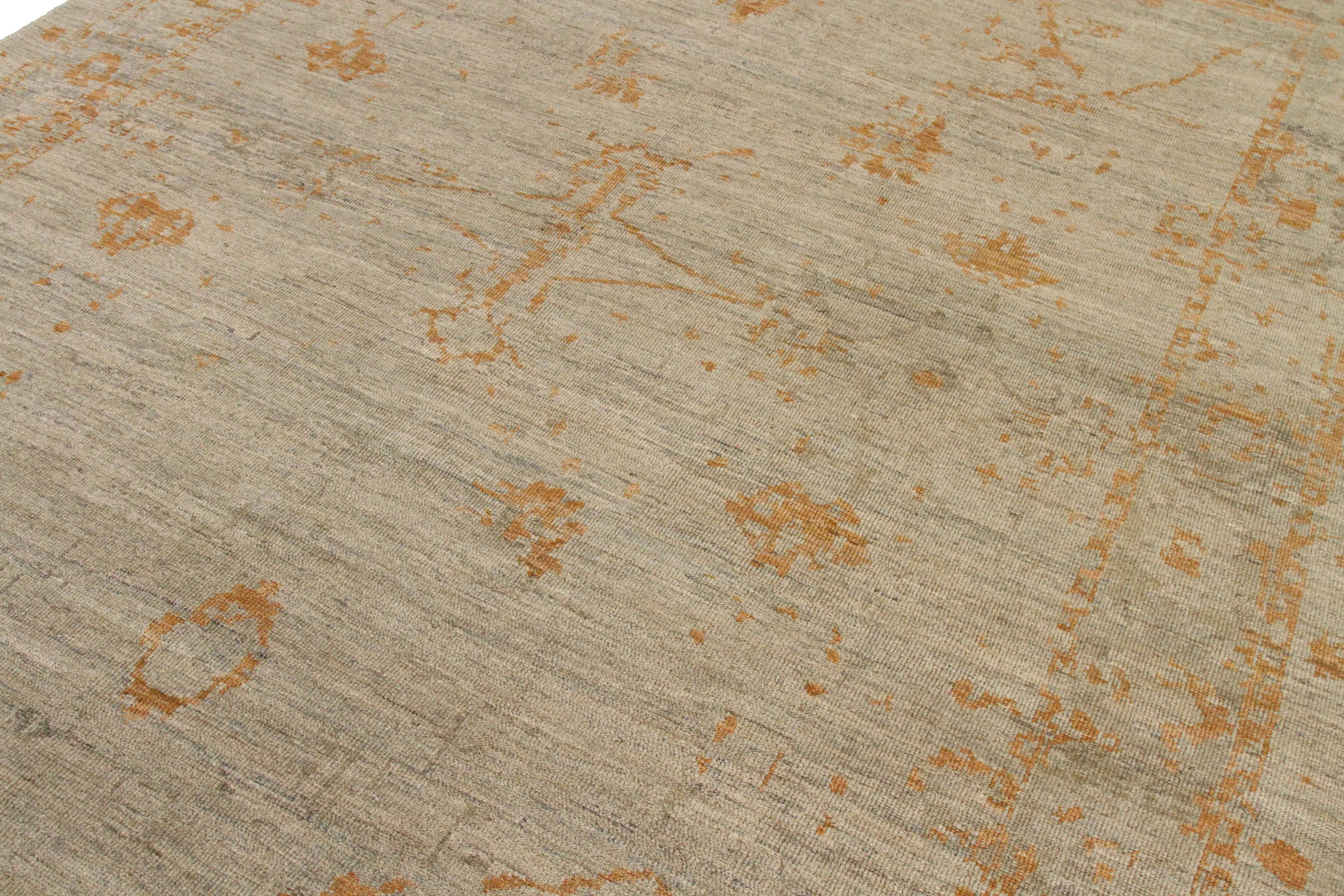 Thumbnail 2 for Persian Oushak Transitional Rug 67835