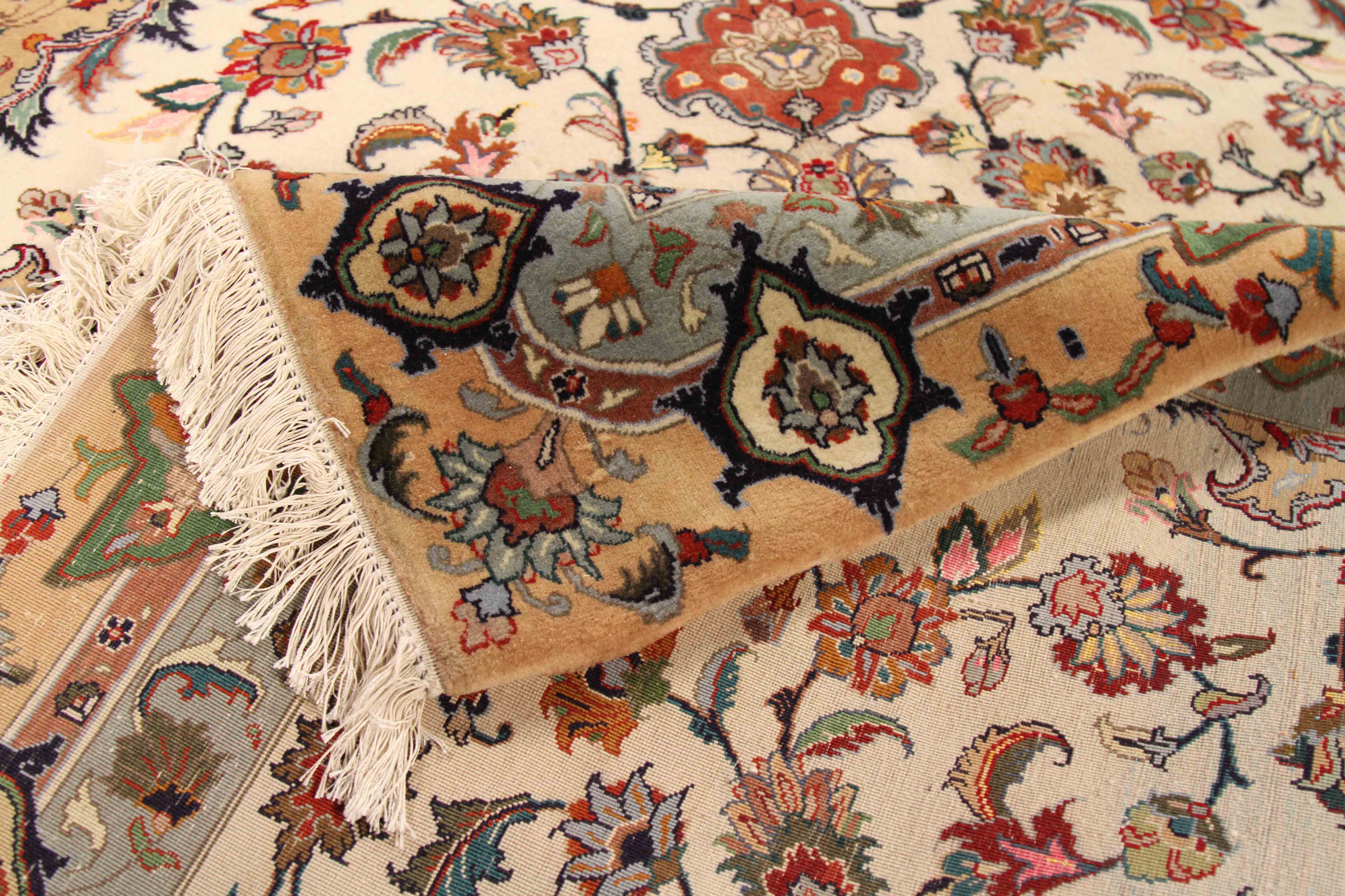 Thumbnail 3 for Antique Persian Tabriz Traditional Rug 70277