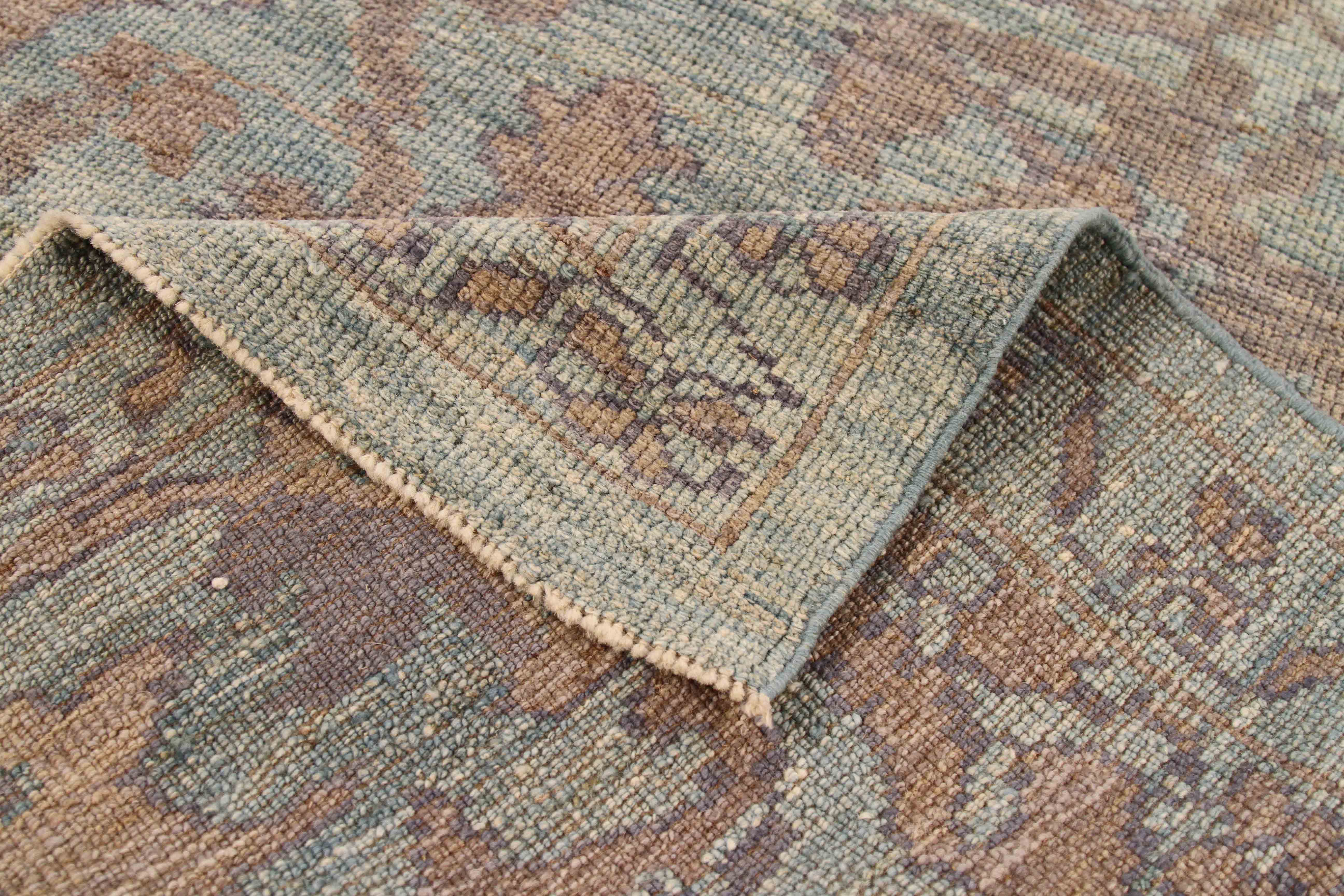 Thumbnail 3 for Persian Oushak Transitional Rug 70498