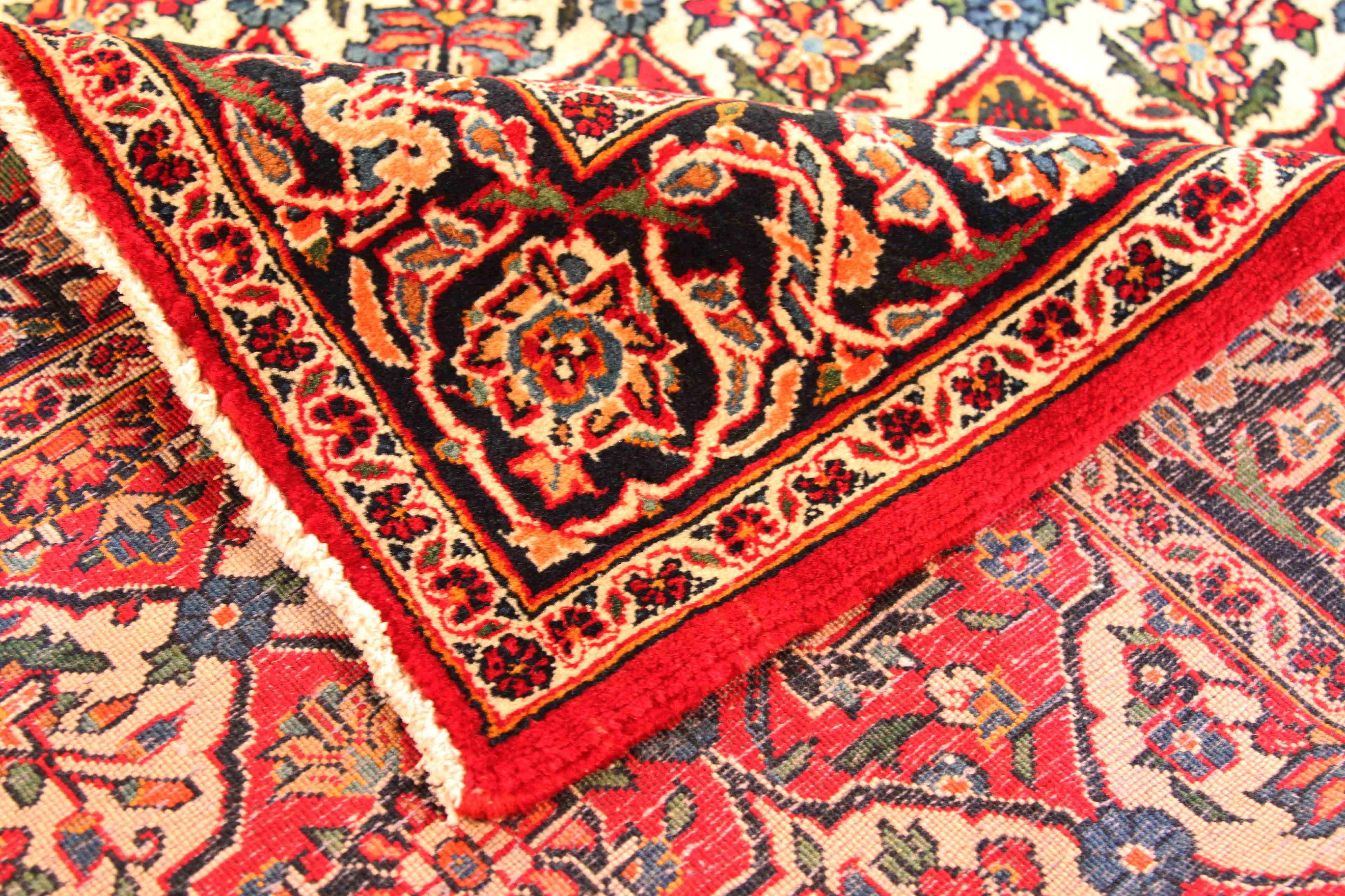 Thumbnail 3 for Antique Persian Kashan Traditional Rug 69918