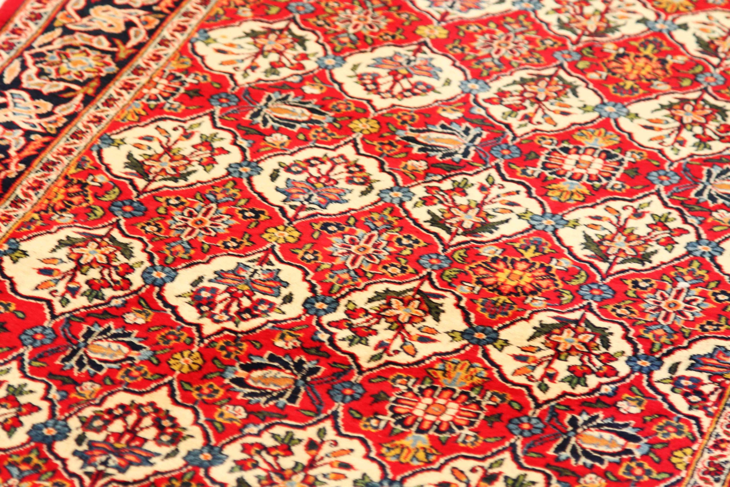 Thumbnail 6 for Antique Persian Kashan Traditional Rug 69918