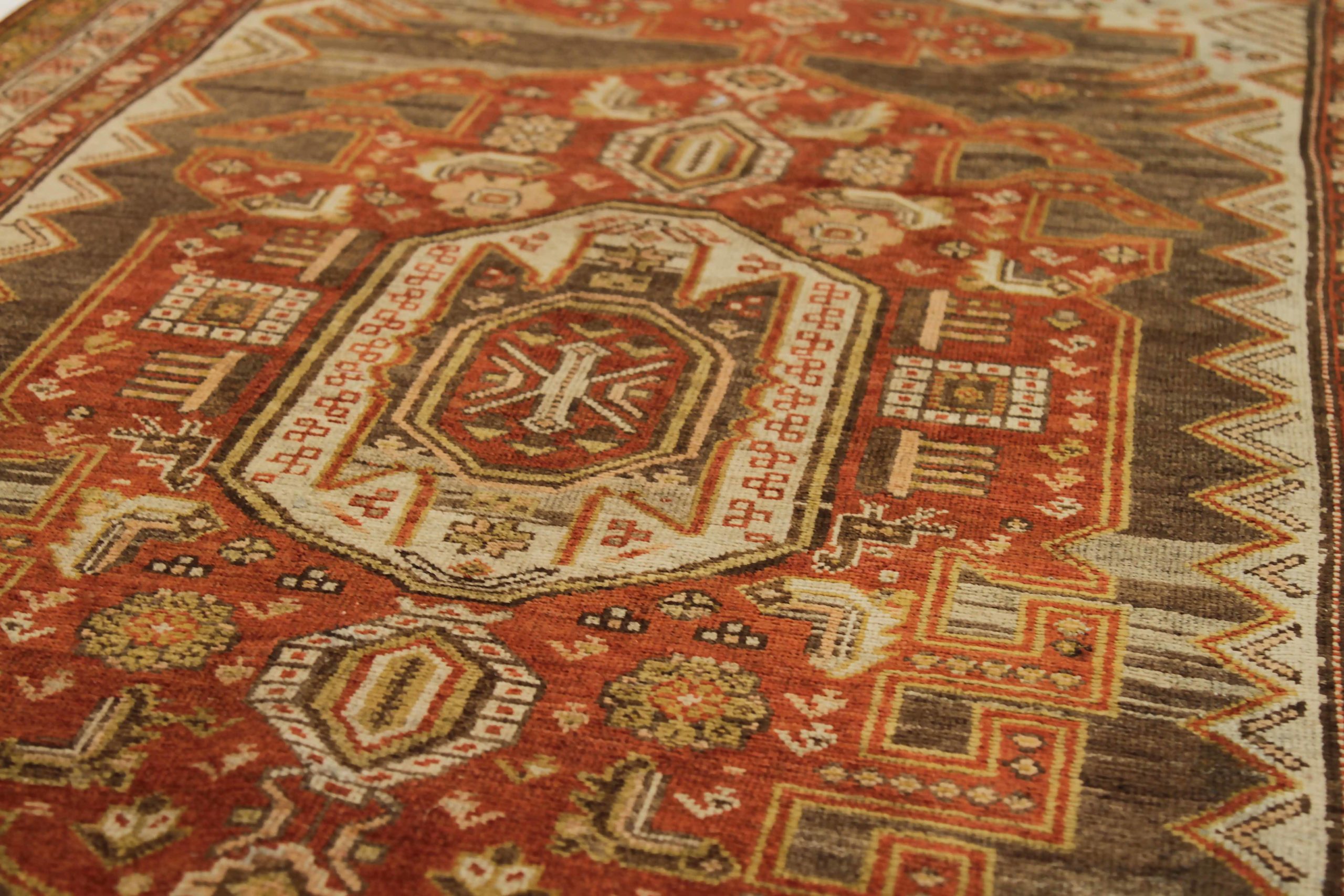 Thumbnail 6 for Antique Persian Malayer Traditional Rug 88771