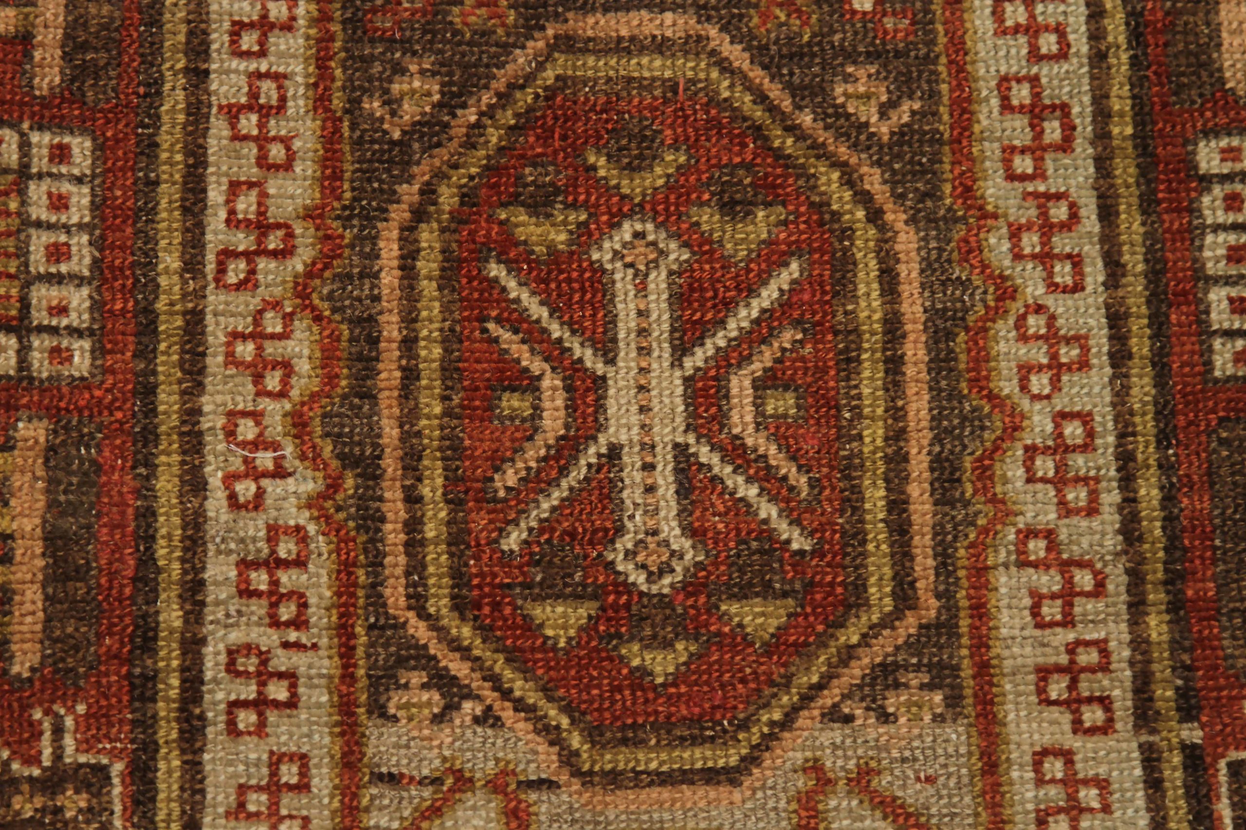 Thumbnail 4 for Antique Persian Malayer Traditional Rug 88771