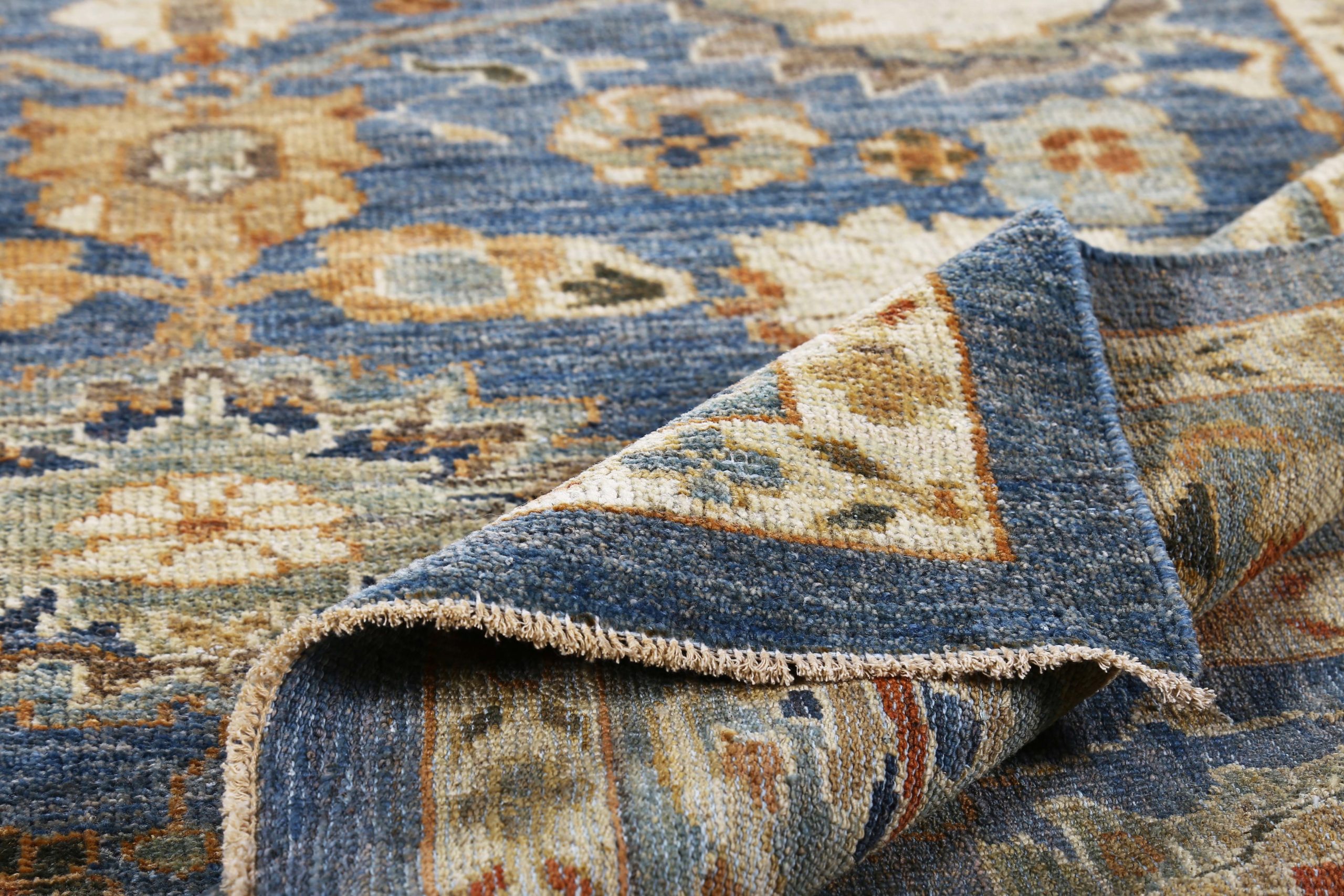 Thumbnail 8 for Persian Sultanabad Traditional Rug 89541