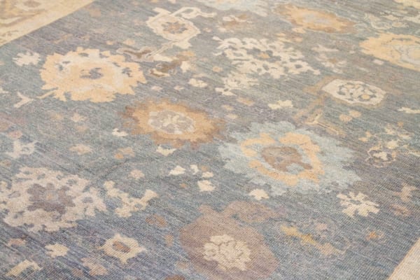 Thumbnail 6 for Persian Oushak Transitional Rug 88103