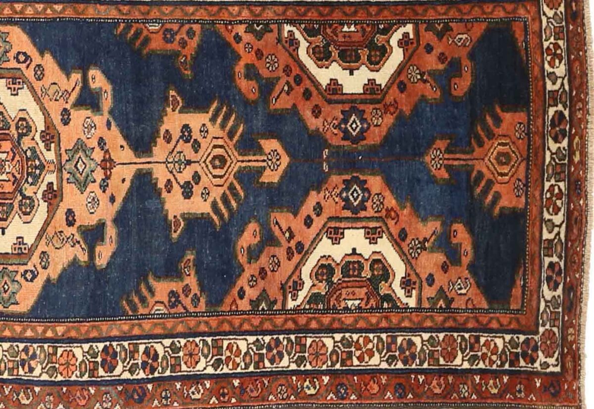 Thumbnail 4 for Antique Persian Malayer Traditional Rug 75430