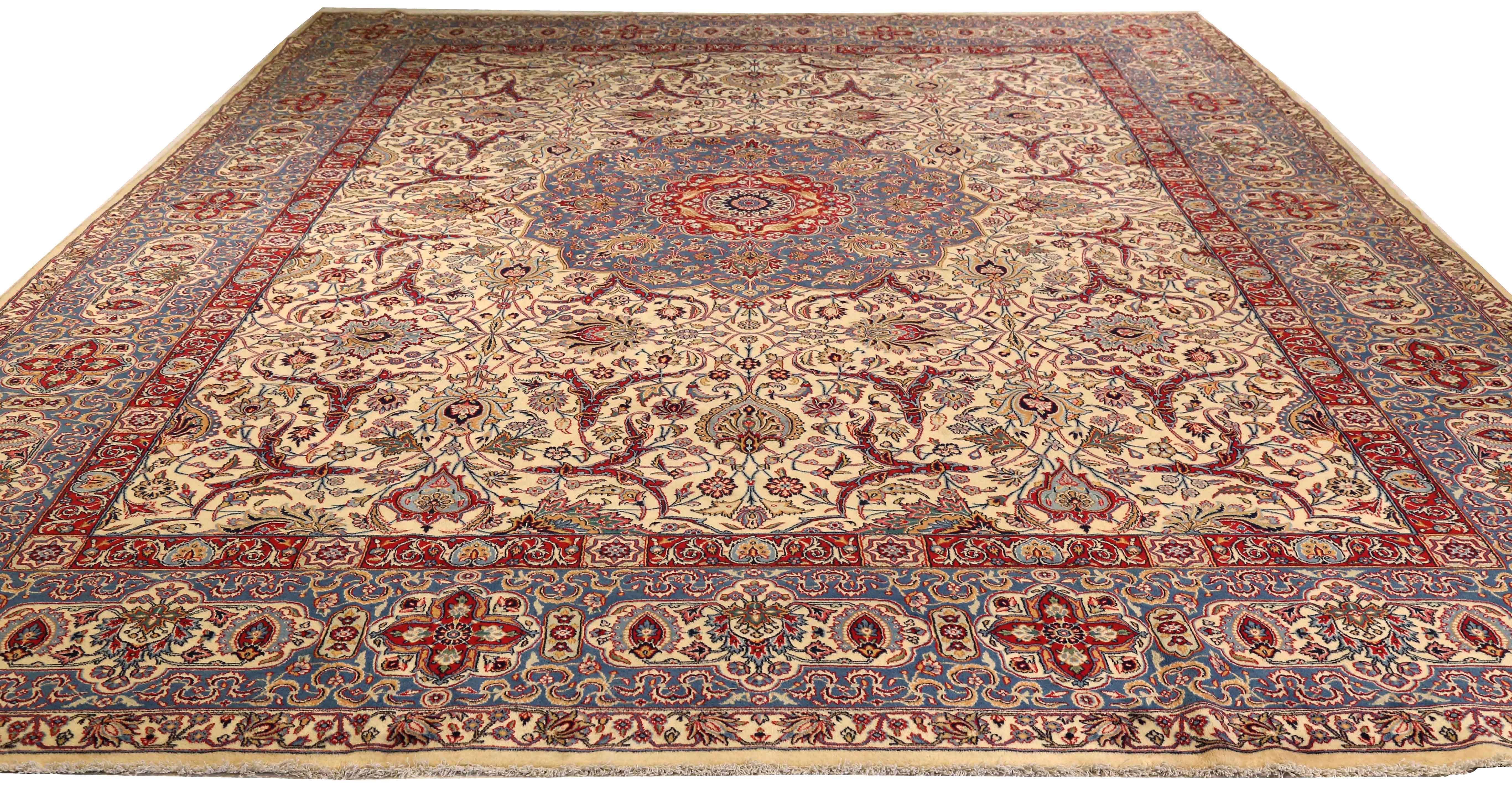 Thumbnail 5 for Antique Persian Kerman Traditional Rug 75417
