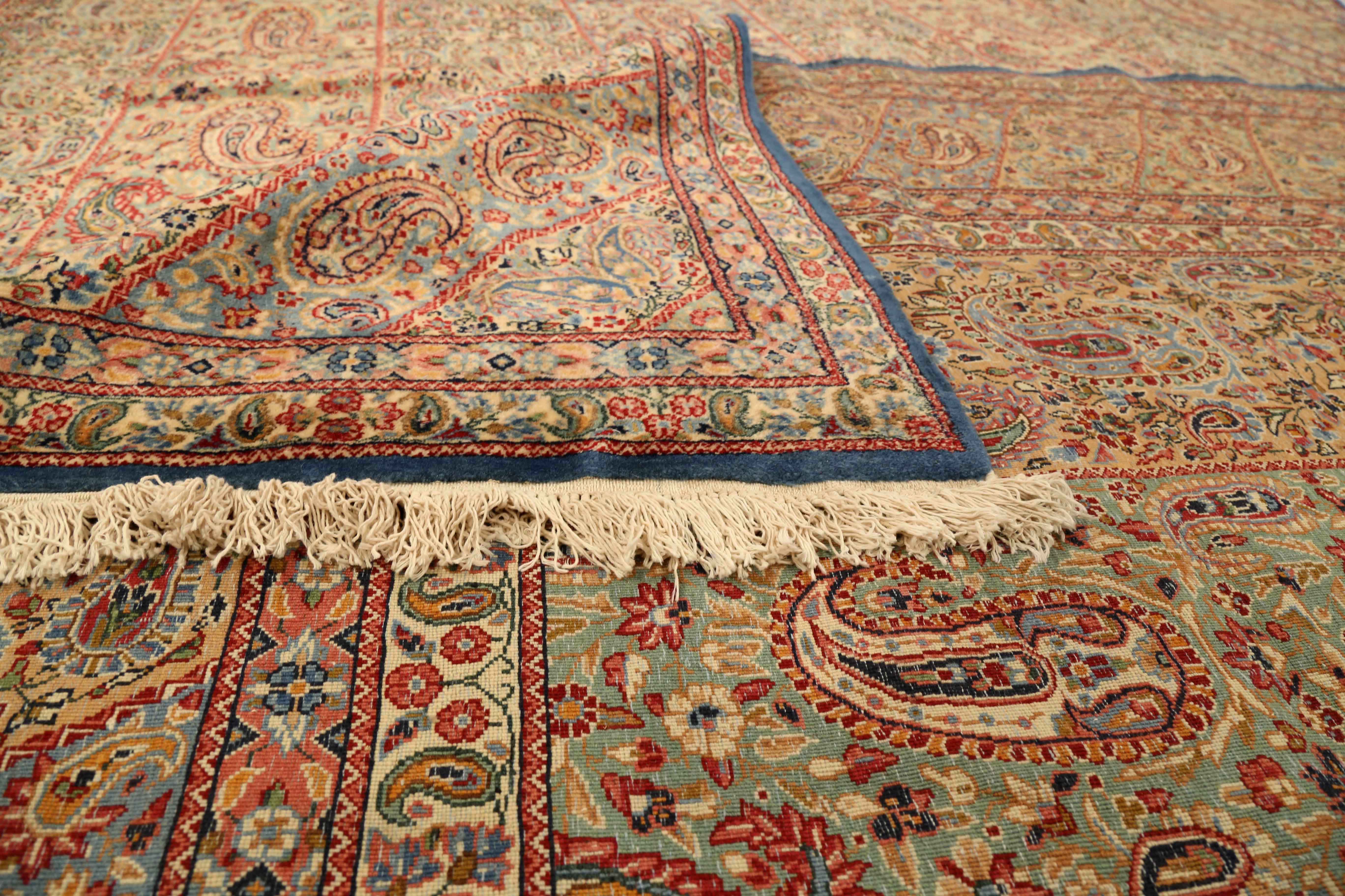 Thumbnail 7 for Antique Persian Kerman Traditional Rug 75467