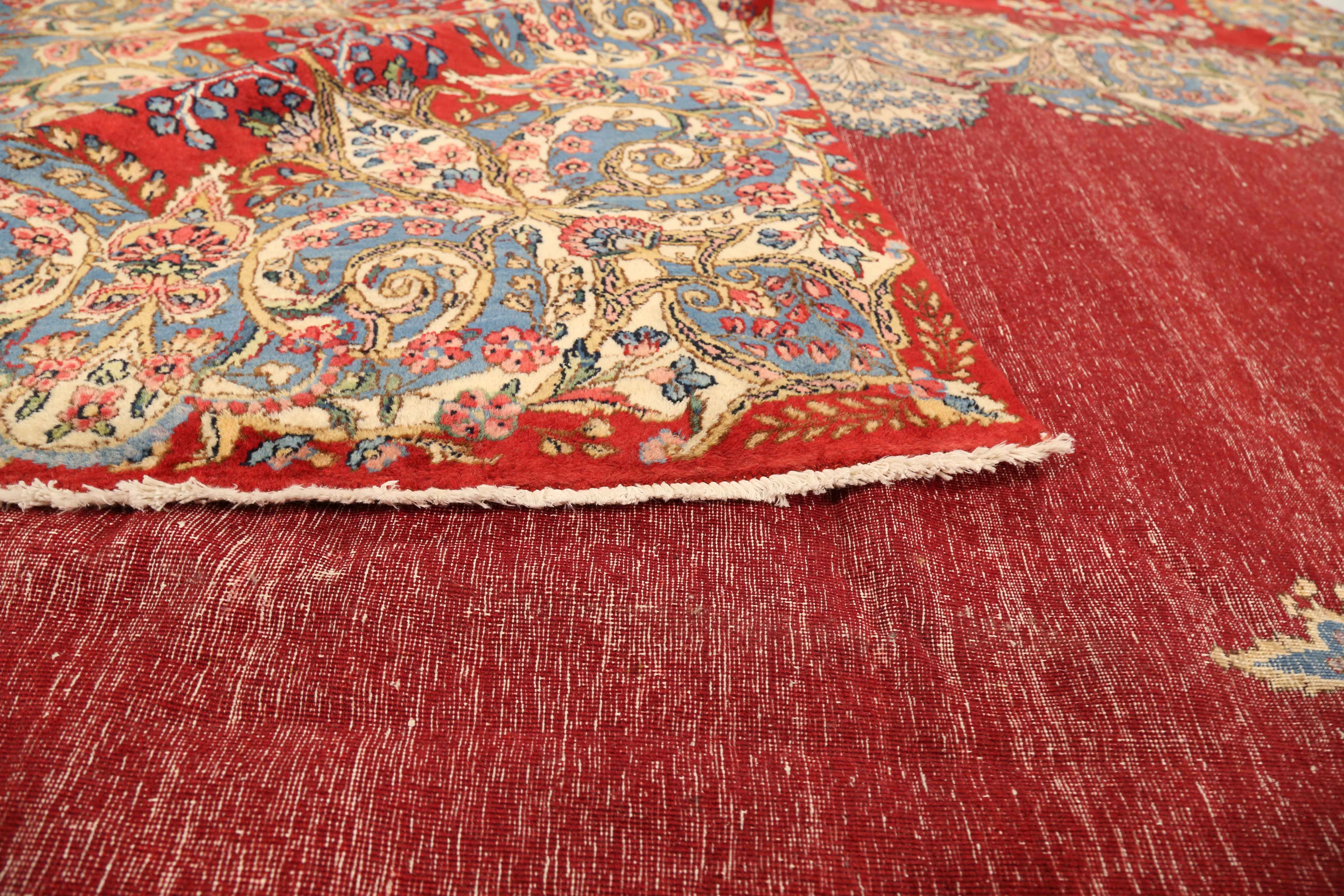 Thumbnail 2 for Antique Persian Kerman Traditional Rug 75450