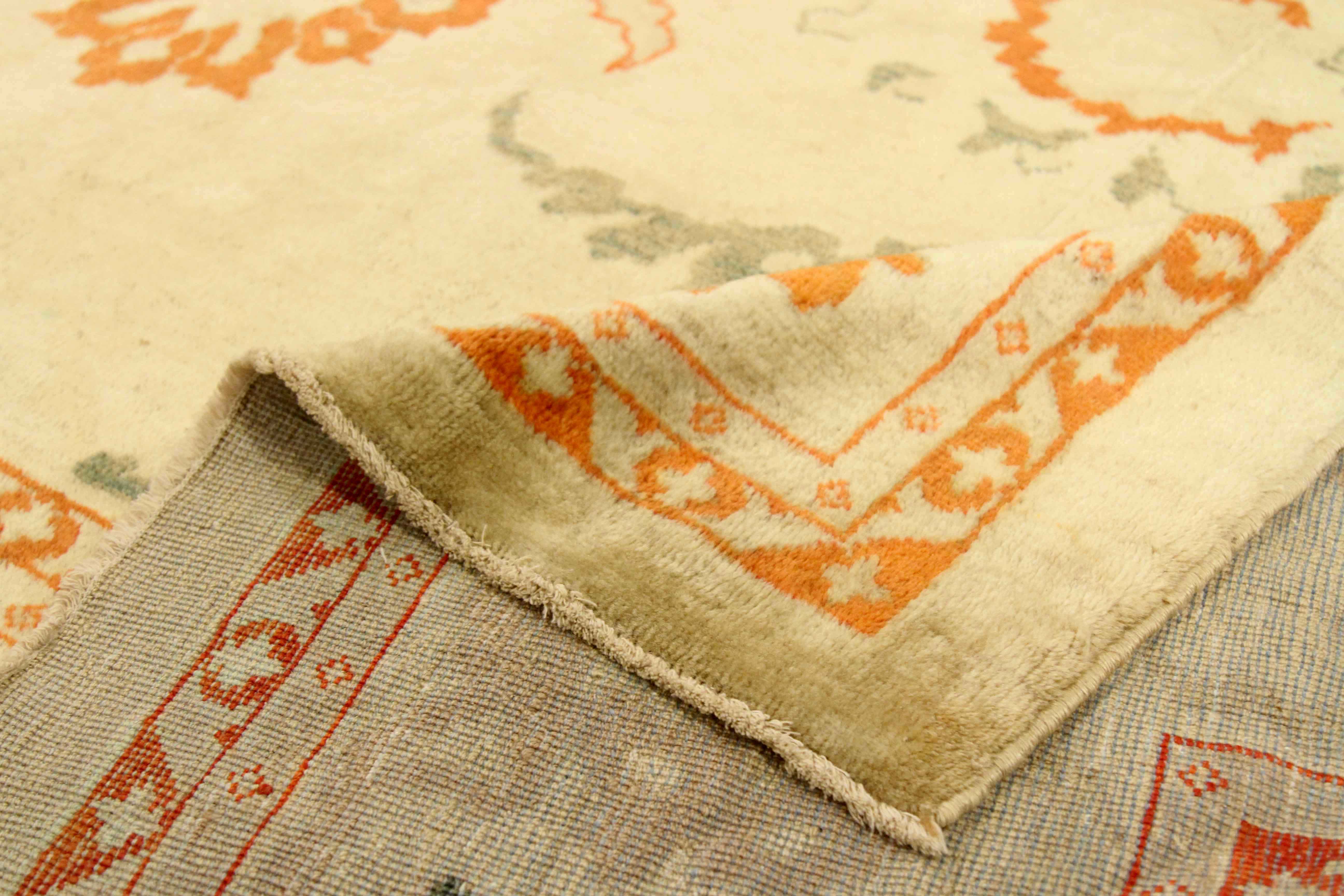 Thumbnail 3 for Antique Persian Mahal Transitional Rug 75504