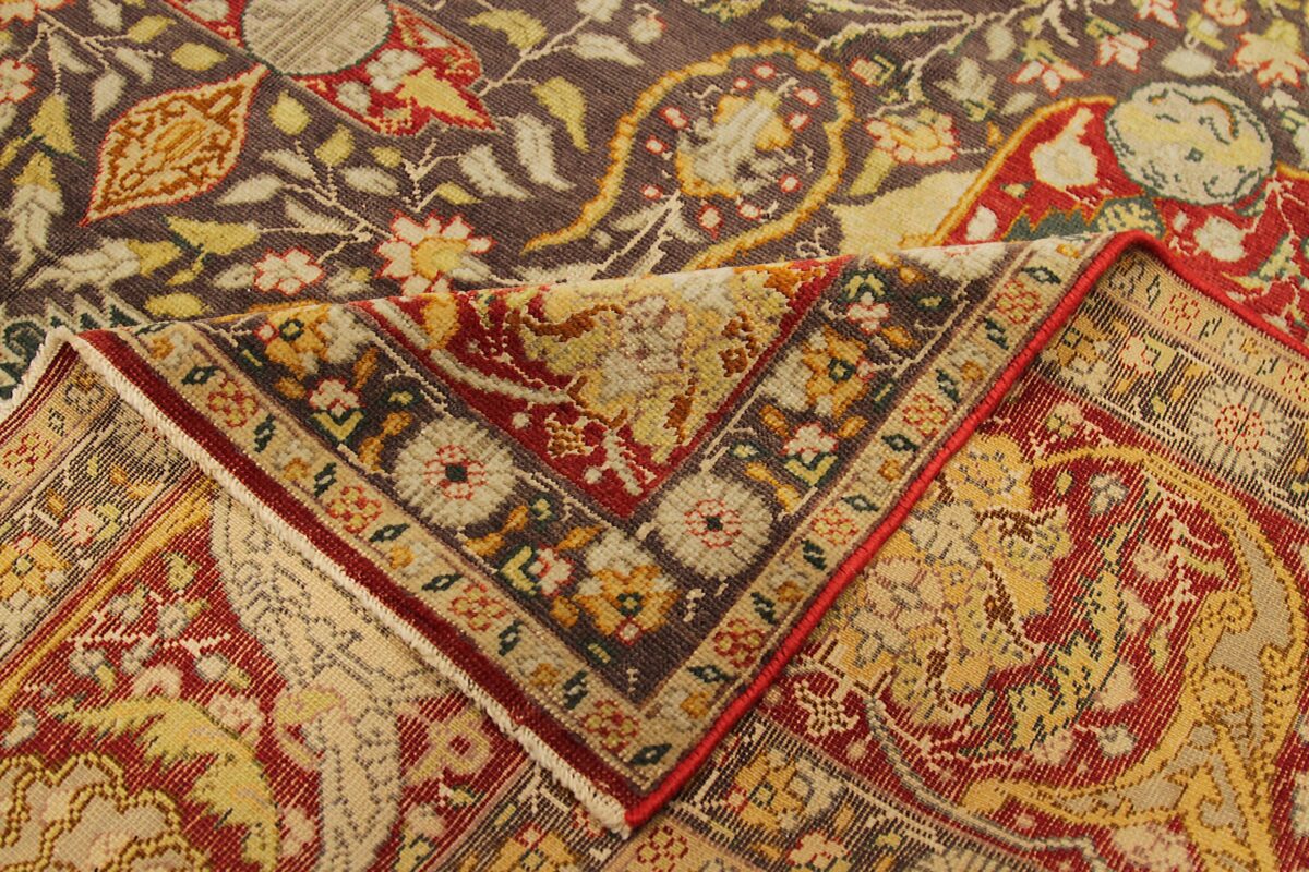 Thumbnail 14 for Antique Turkey Sivas Traditional Rug 73277