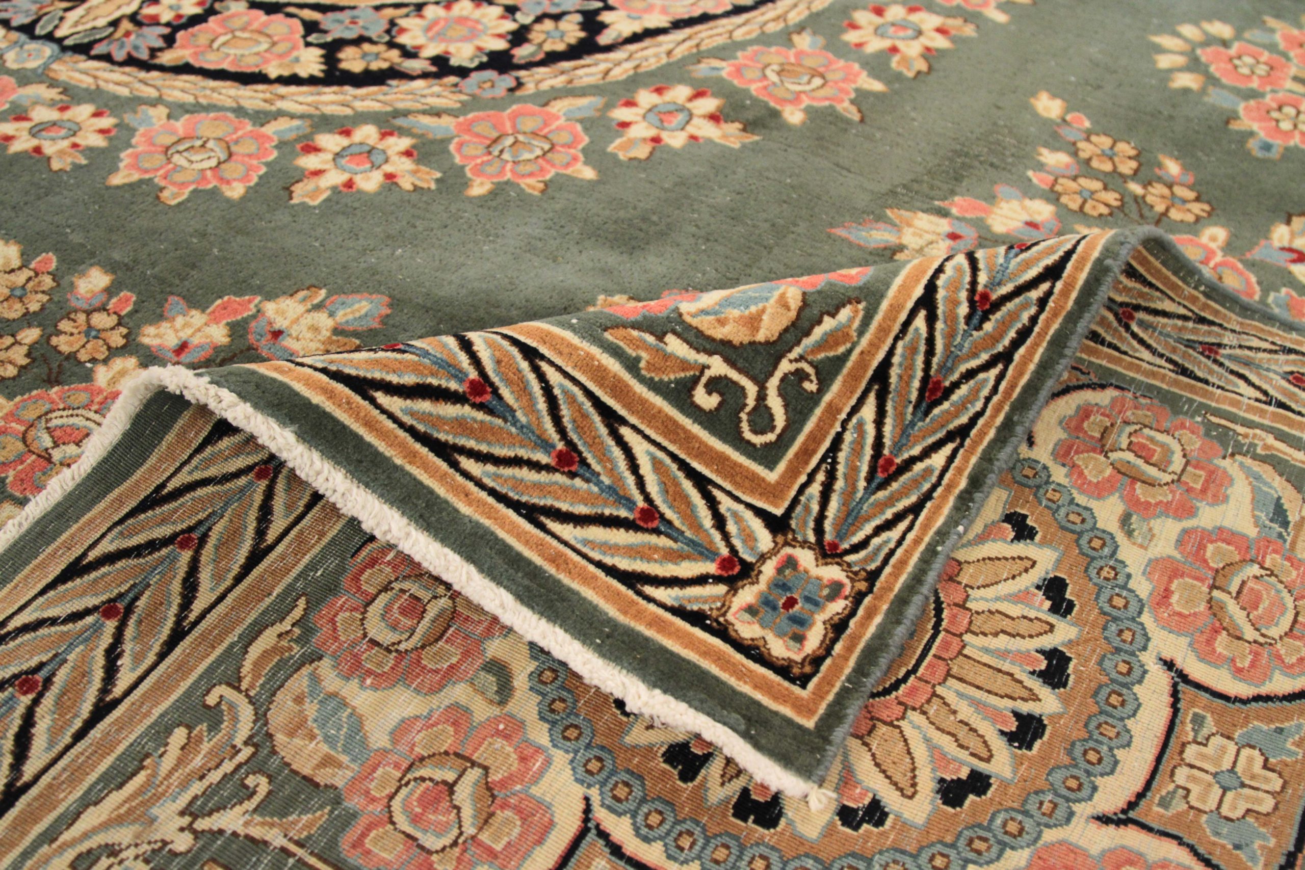 Thumbnail 6 for Antique Persian Kerman Traditional Rug 69243