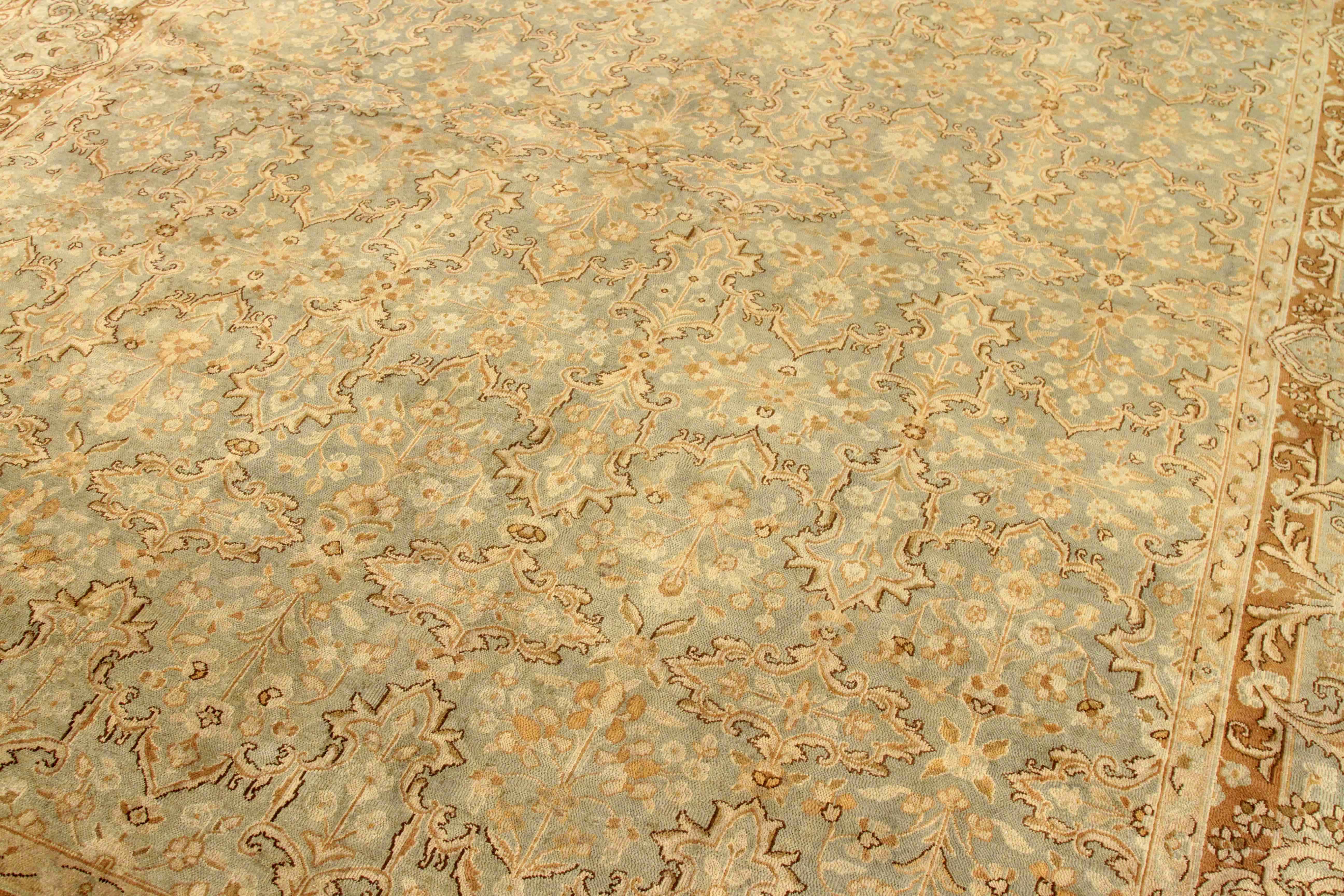 Thumbnail 2 for Antique Persian Kerman Traditional Rug 75583