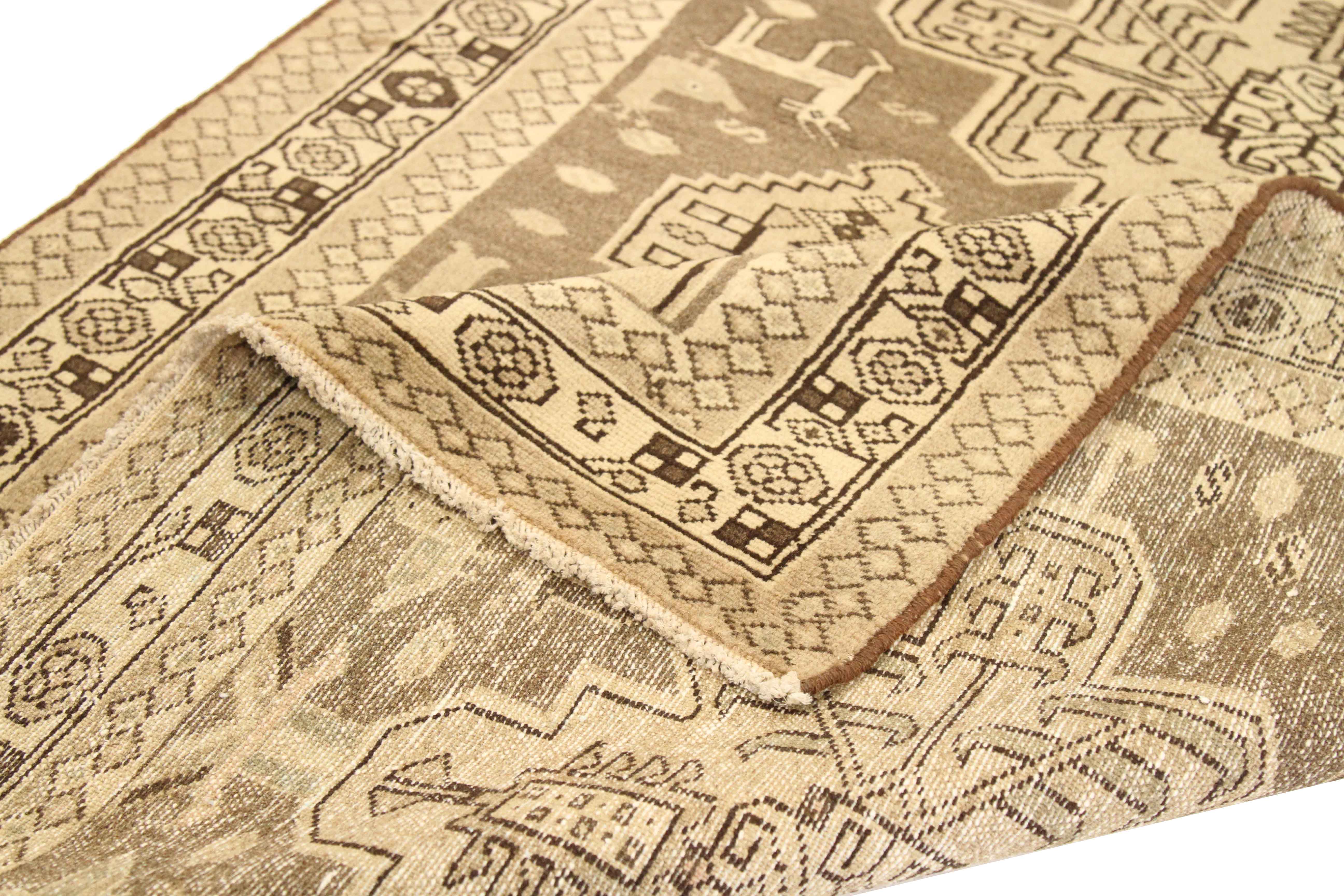 Thumbnail 2 for Antique Persian Saveh Traditional Rug 75620